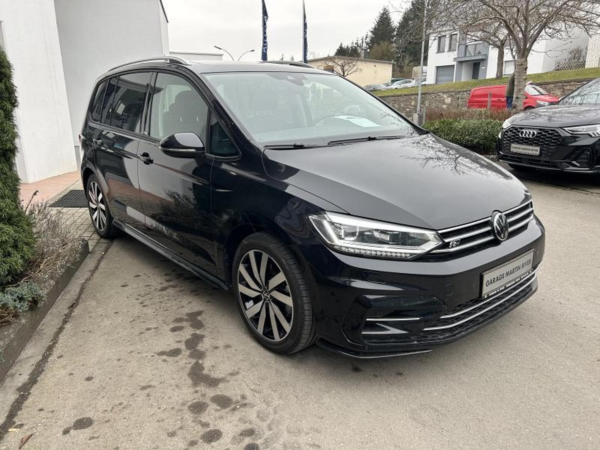 VW Touran Life 1.5 TSI DSG (2024) - Foto 4