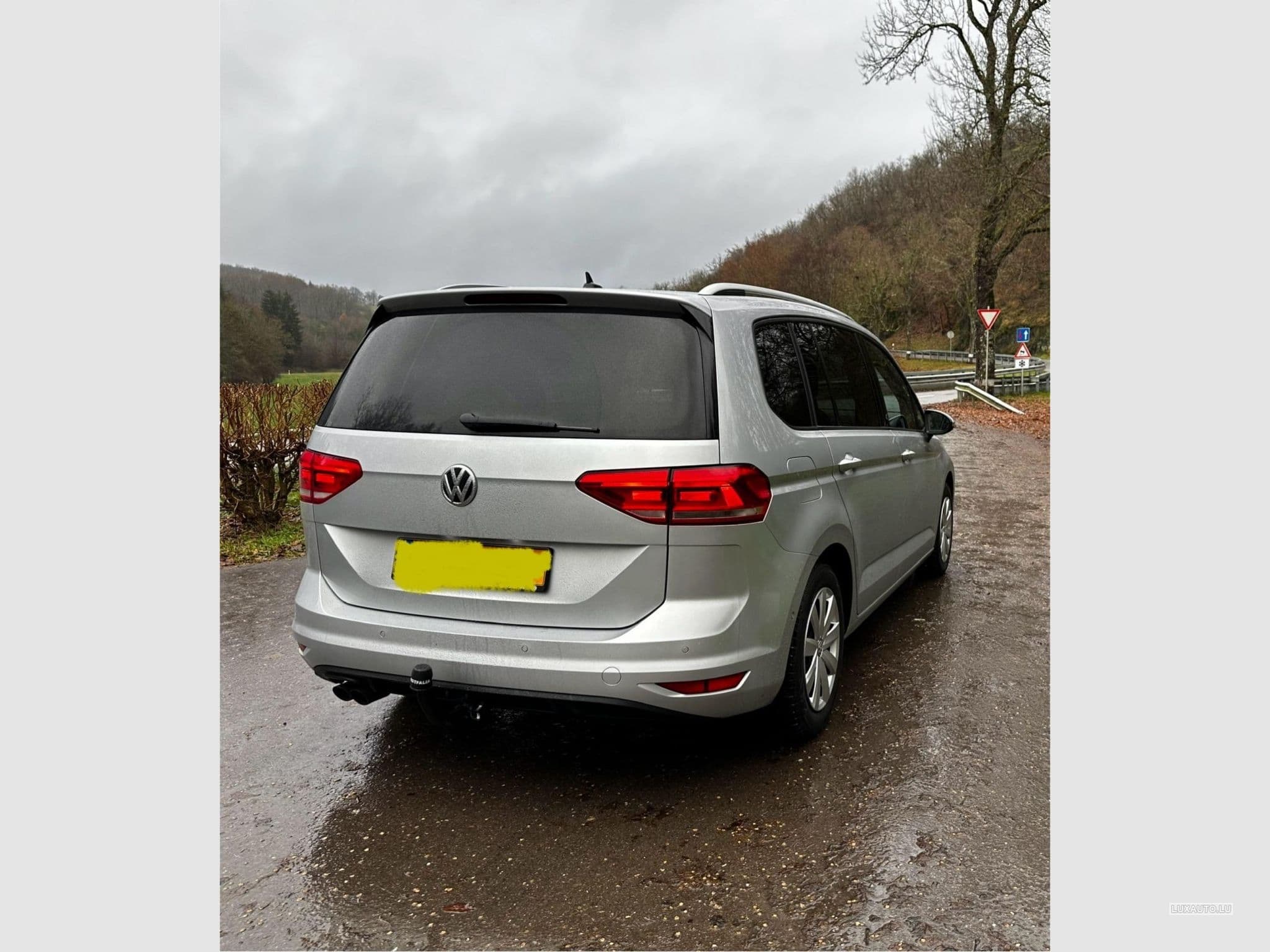 VW Touran 2.0 TDI 150 PS Sound (2017) - Foto 3