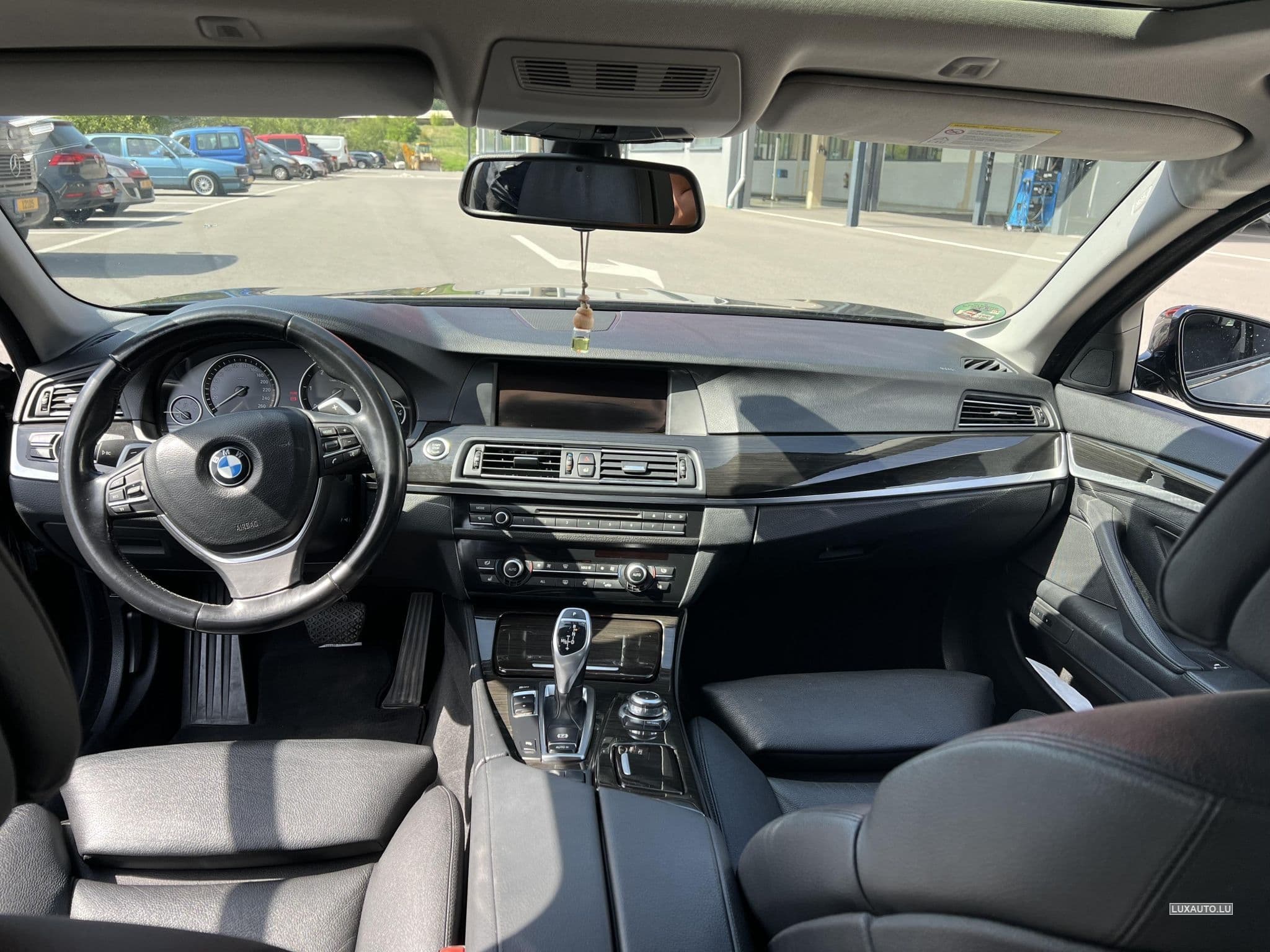 BMW 525 (2011) - Foto 7