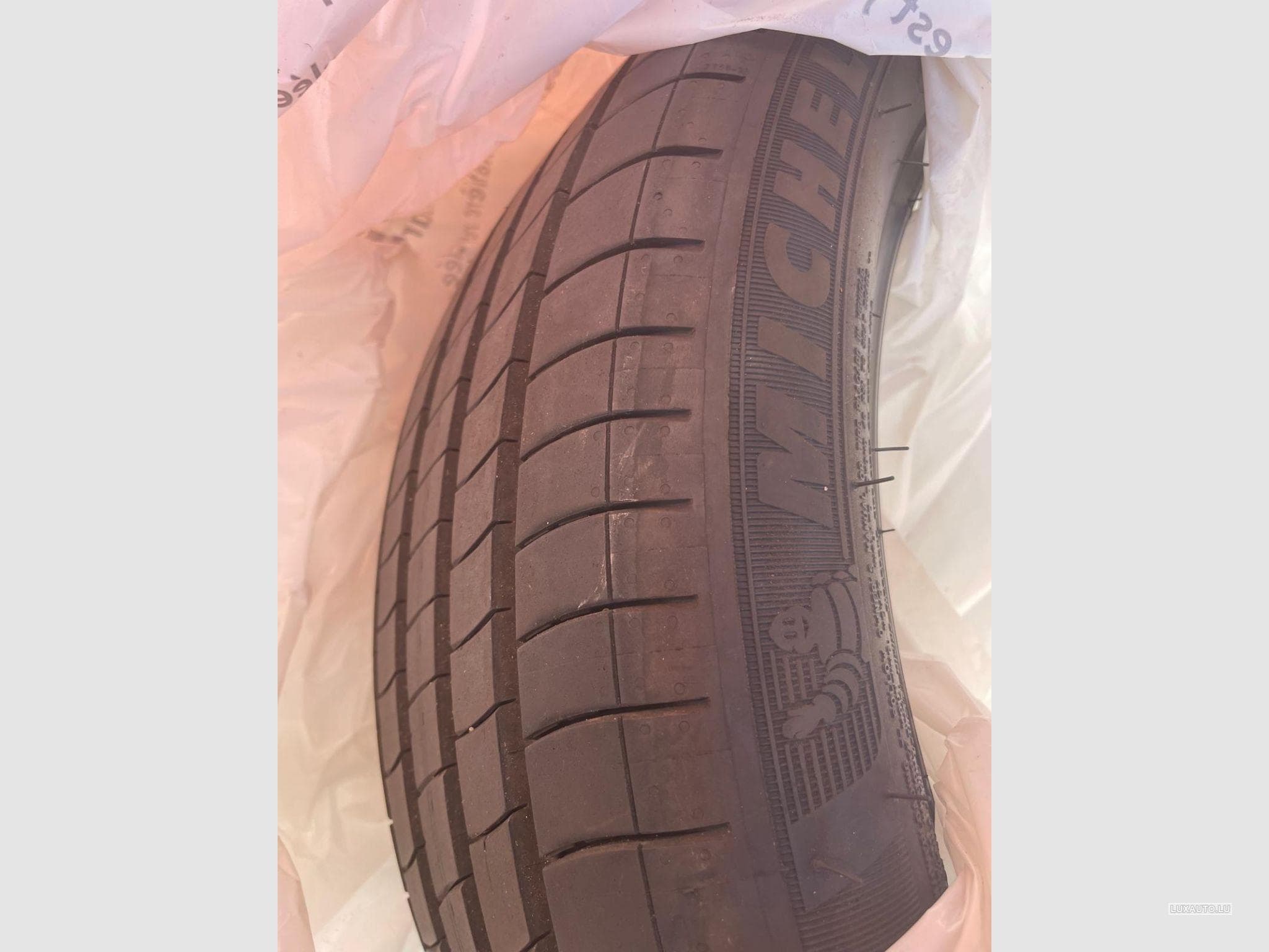 Pneus – 16" - 205/45R 83H - Foto 3