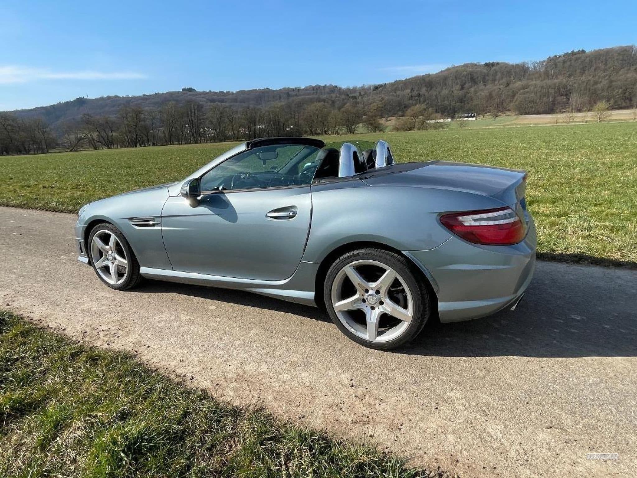 Mercedes SLK 250 AMG line (2011) - Photo 8