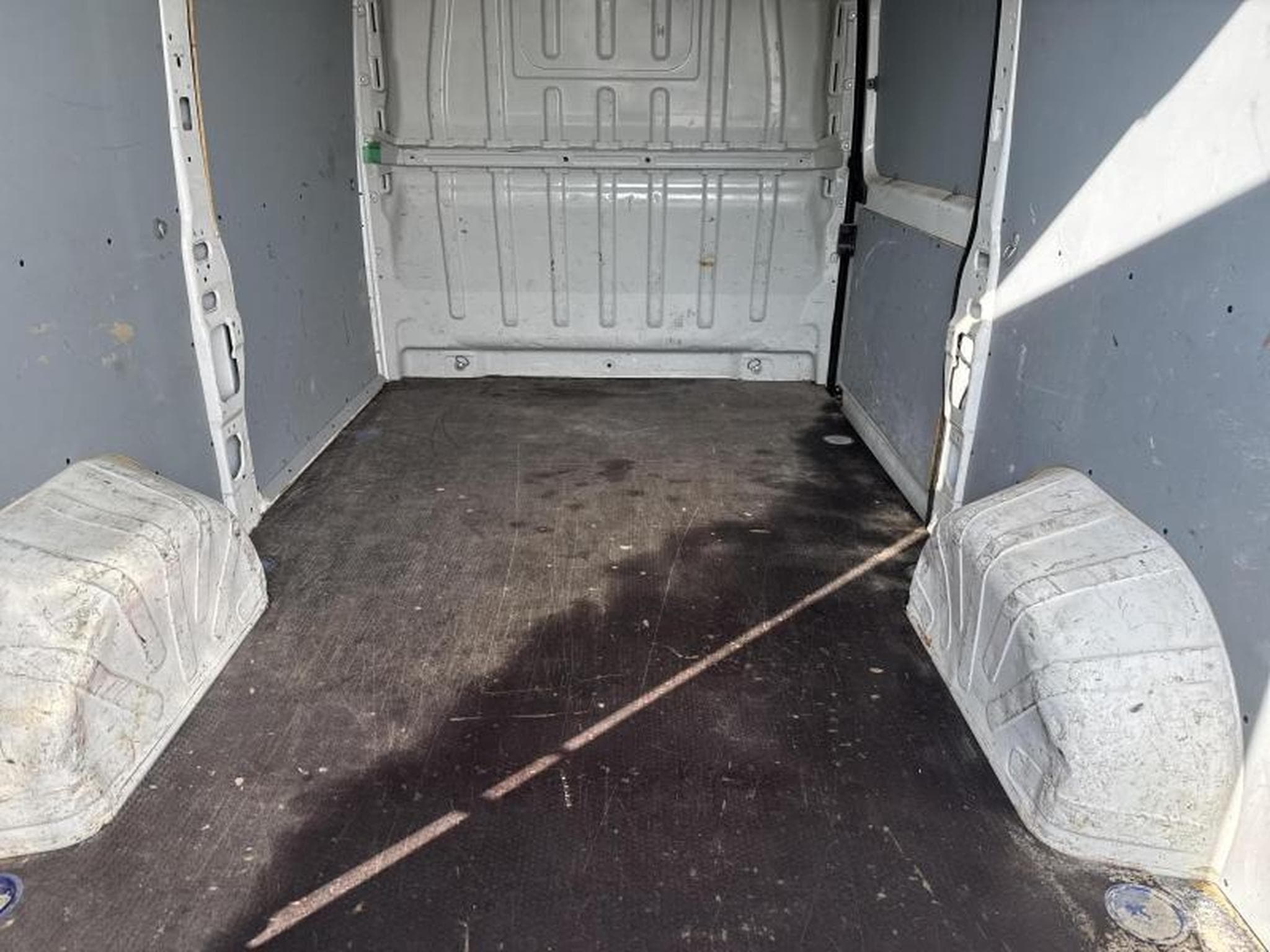 Peugeot Boxer III Asphalt (2021) - Photo 12