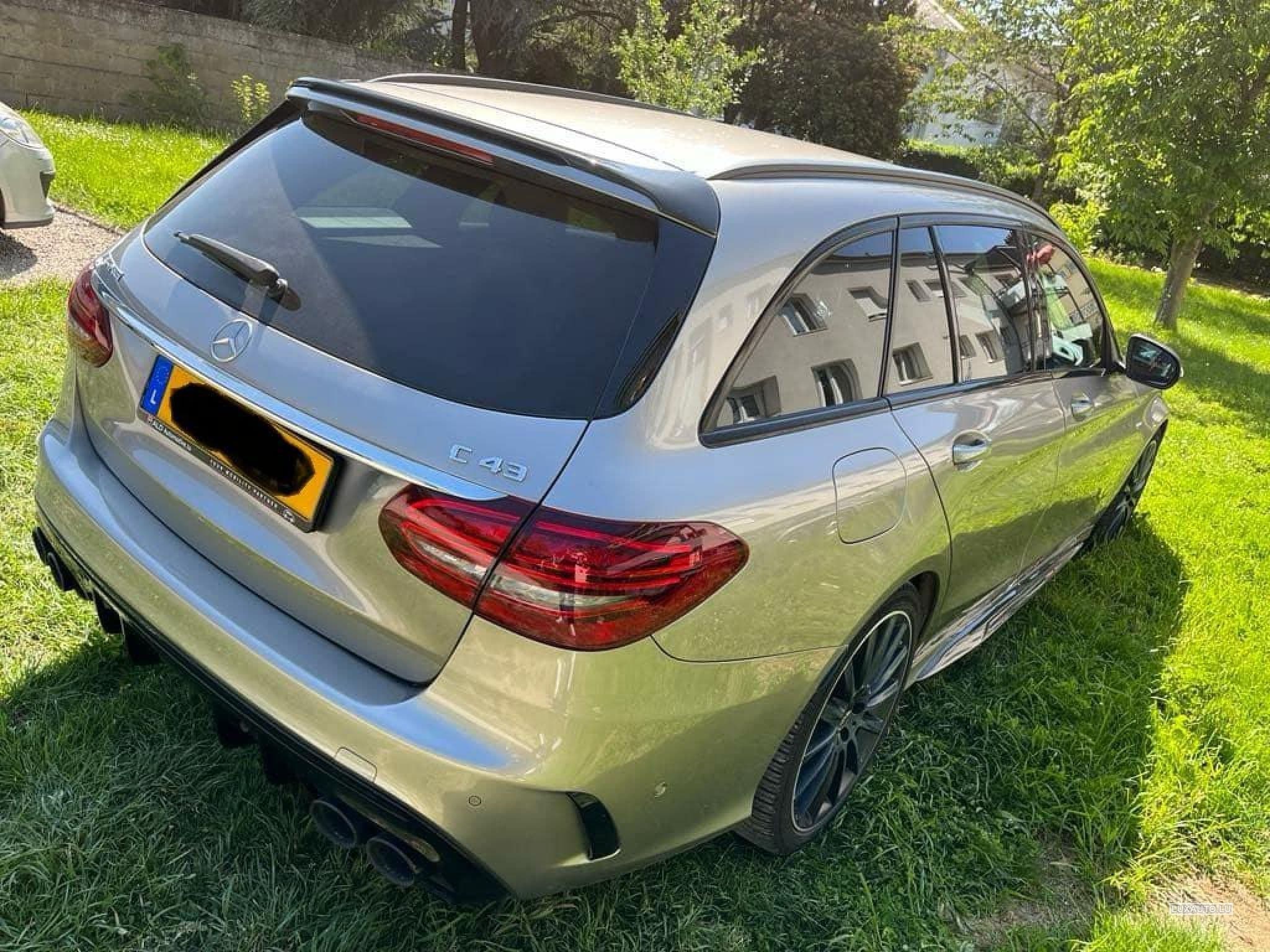 Mercedes C 43 AMG (2020) - Photo 12