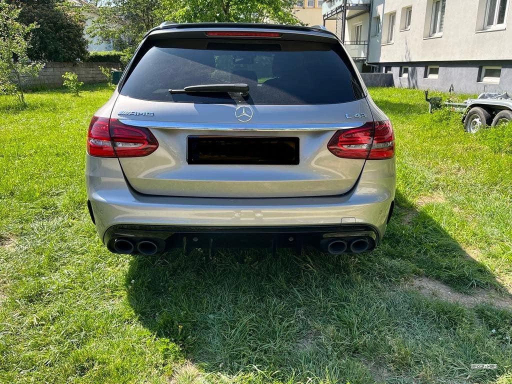 Mercedes C 43 AMG (2020) - Photo 6
