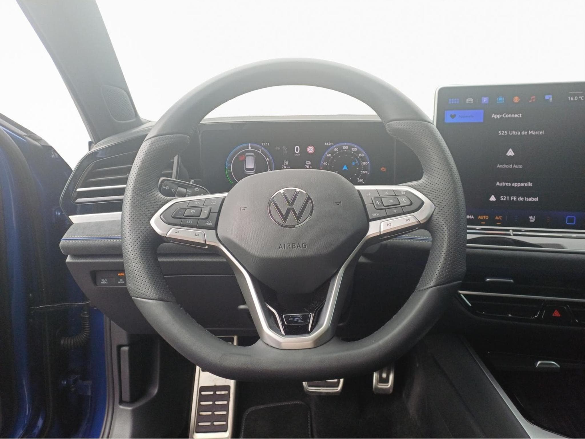 VW Passat R-Line (2025) - Foto 10