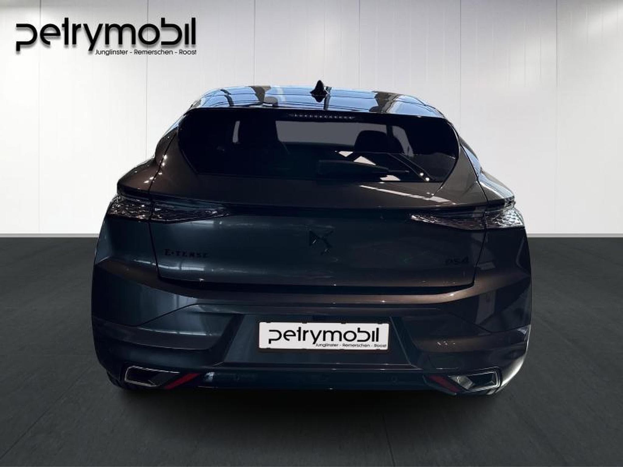 DS Automobiles DS4 4 Performance Line + (2023) - Photo 12