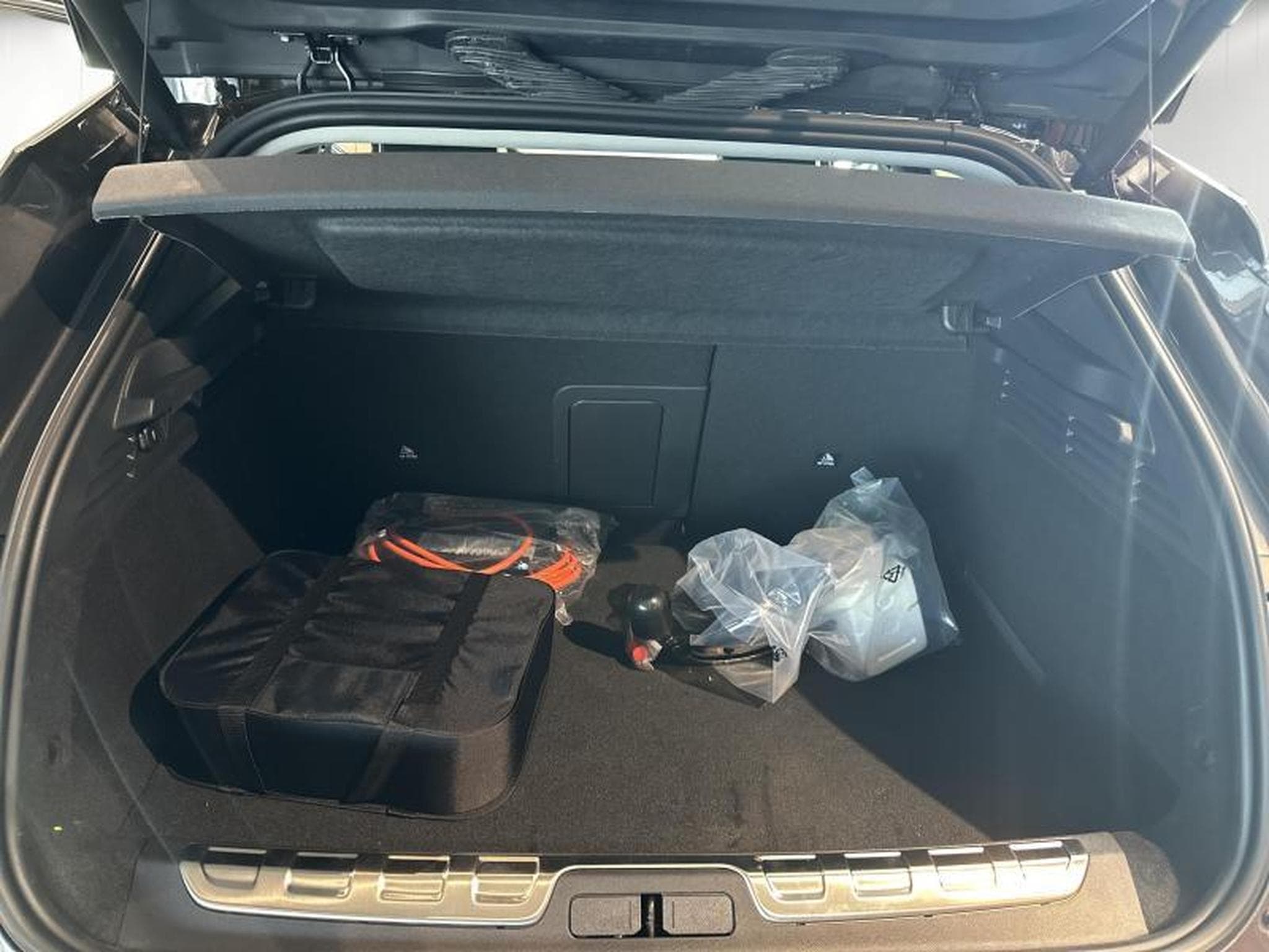 DS Automobiles DS4 4 Performance Line + (2023) - Photo 17