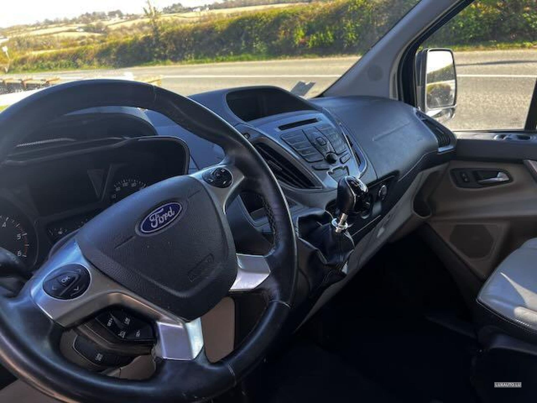 Ford Tourneo TOURNEO CUSTOM, 8 SEATS. (2019) - Foto 10