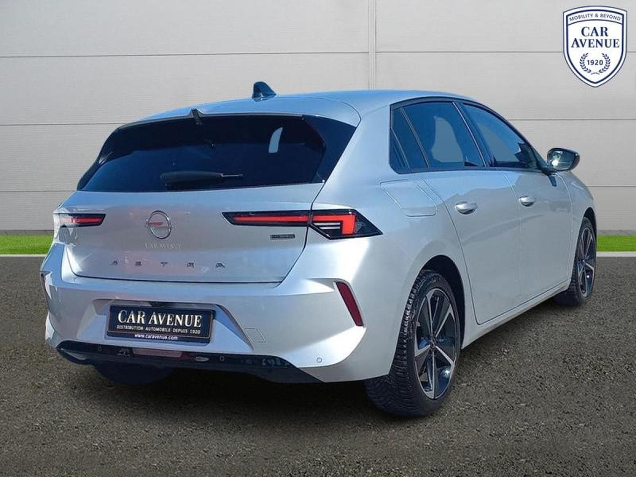 Opel Astra 1.6 Turbo 180ch Hybrid GS BVA8 (2023) - Photo 10