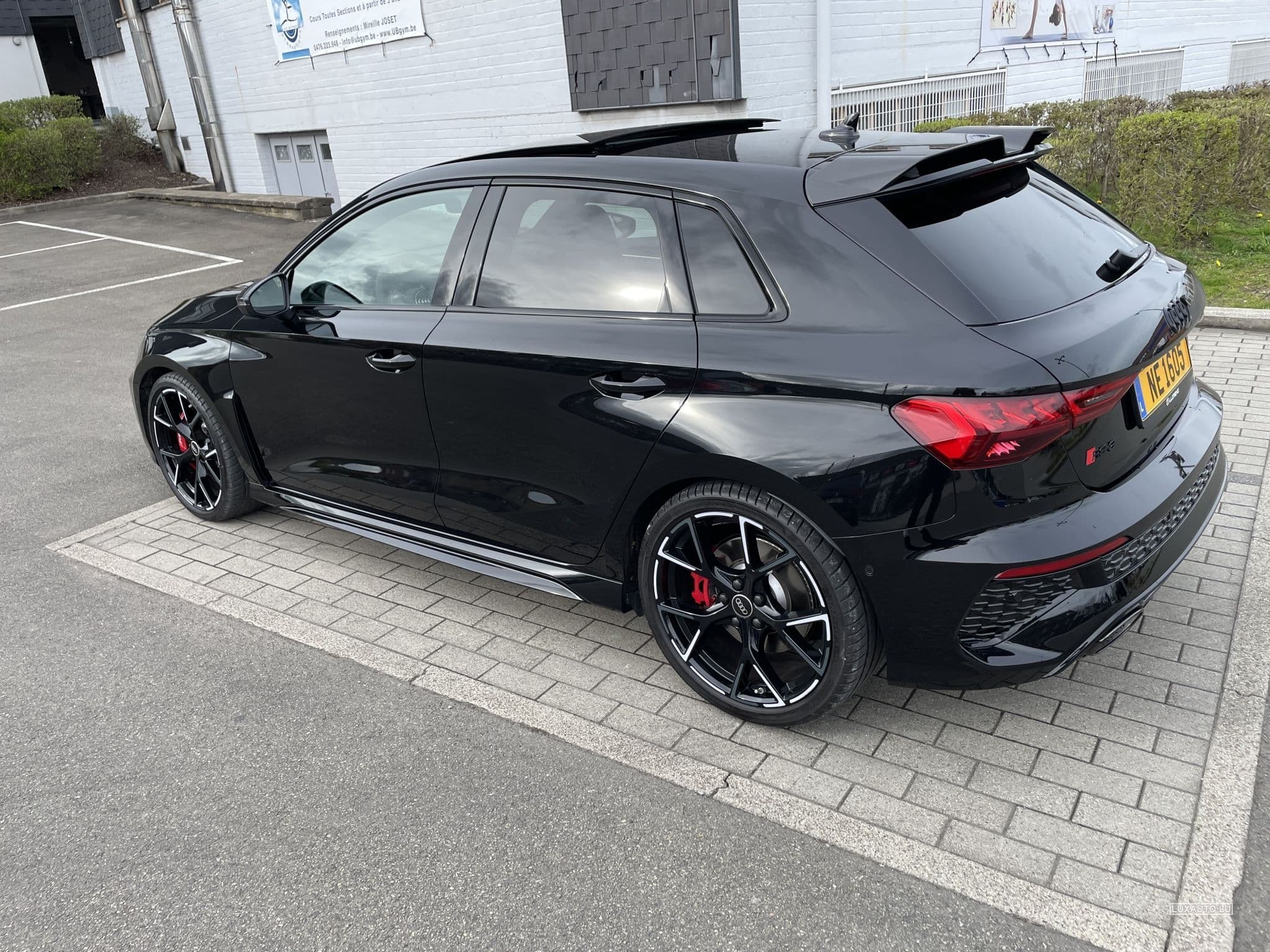 Audi RS3 Carbon (2023) - Photo 1