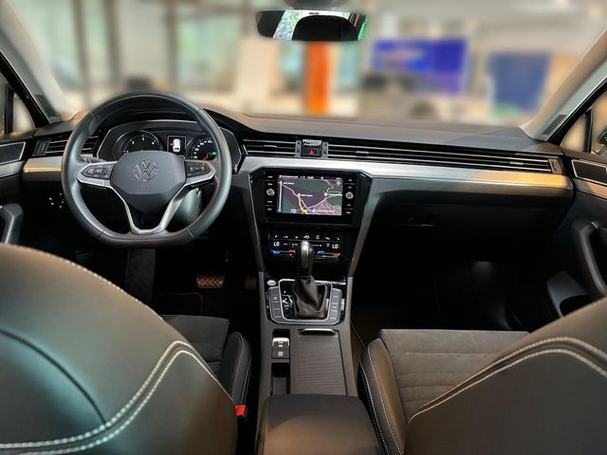 VW Passat Passat Variant Elegance (2023) - Photo 10