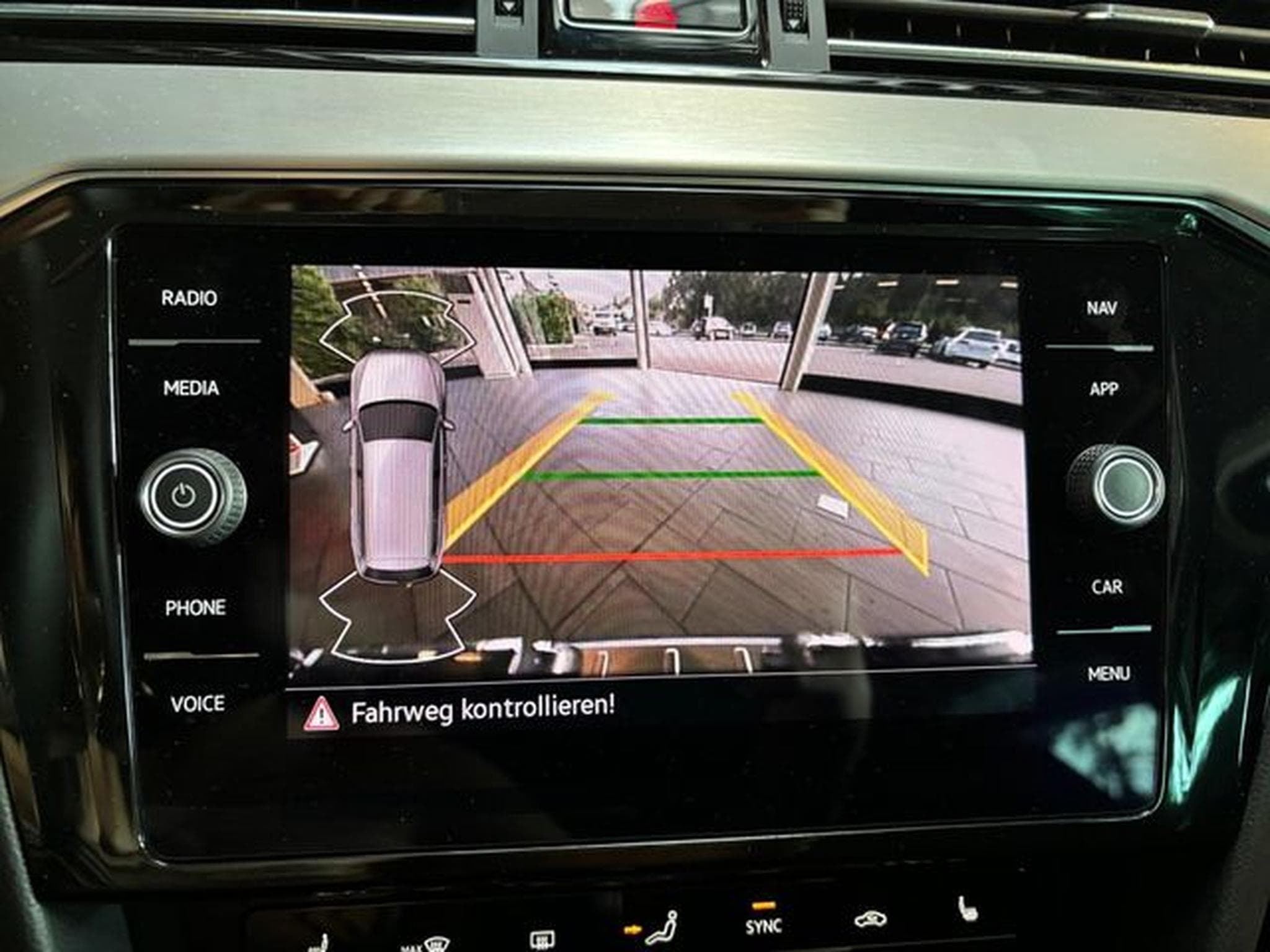 VW Passat Passat Variant Elegance (2023) - Photo 13