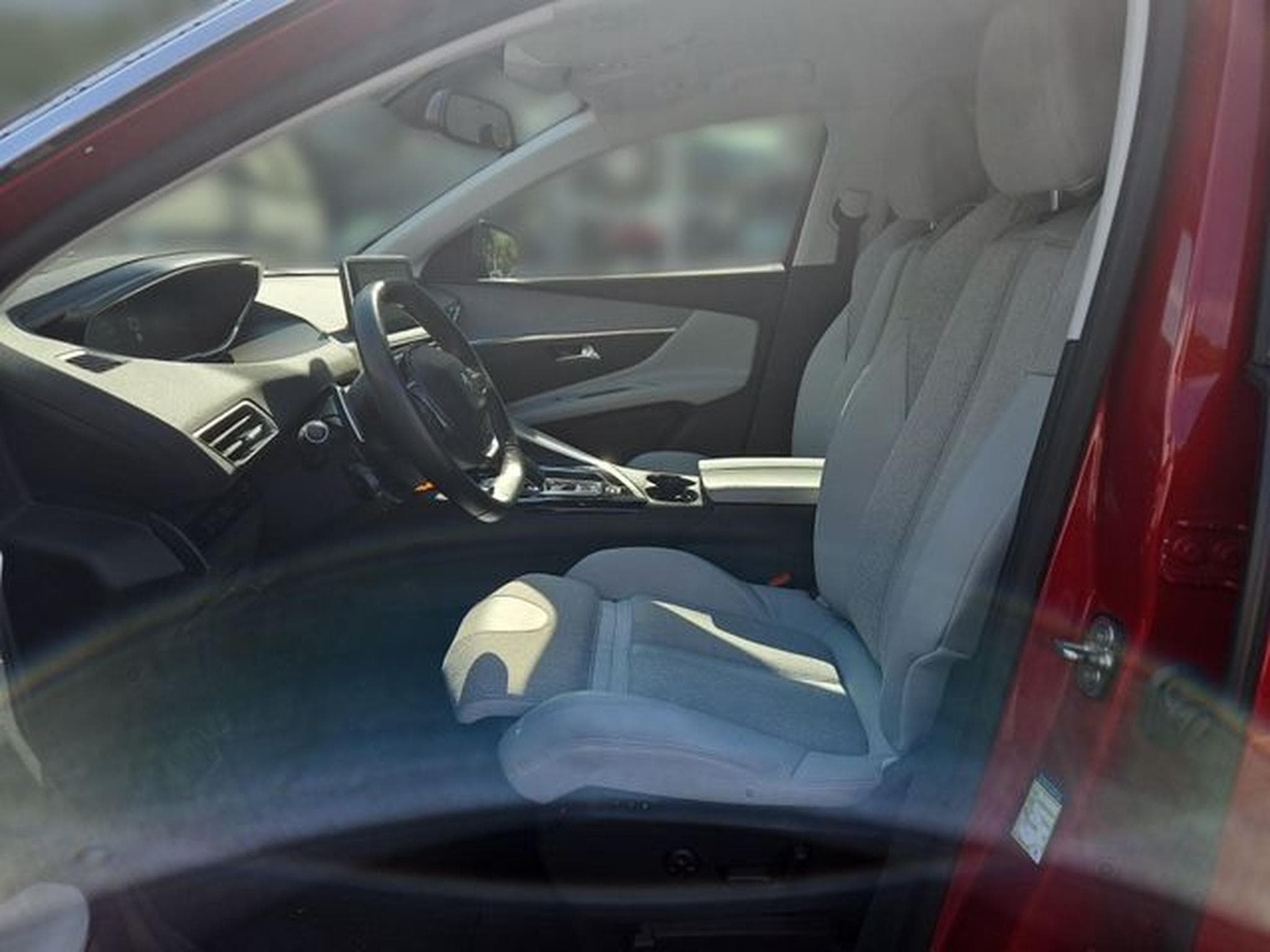 Peugeot 3008 3008 Allure (2017) - Photo 9