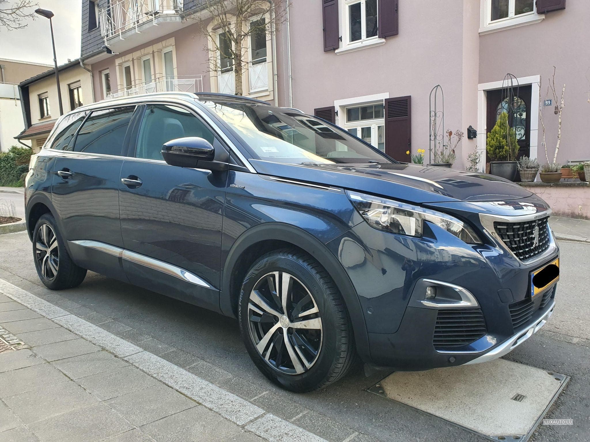 Peugeot 5008 GT, 1.2l 130cv, Allure, camera 360, panorama, 7 pl (2017) - Photo 1