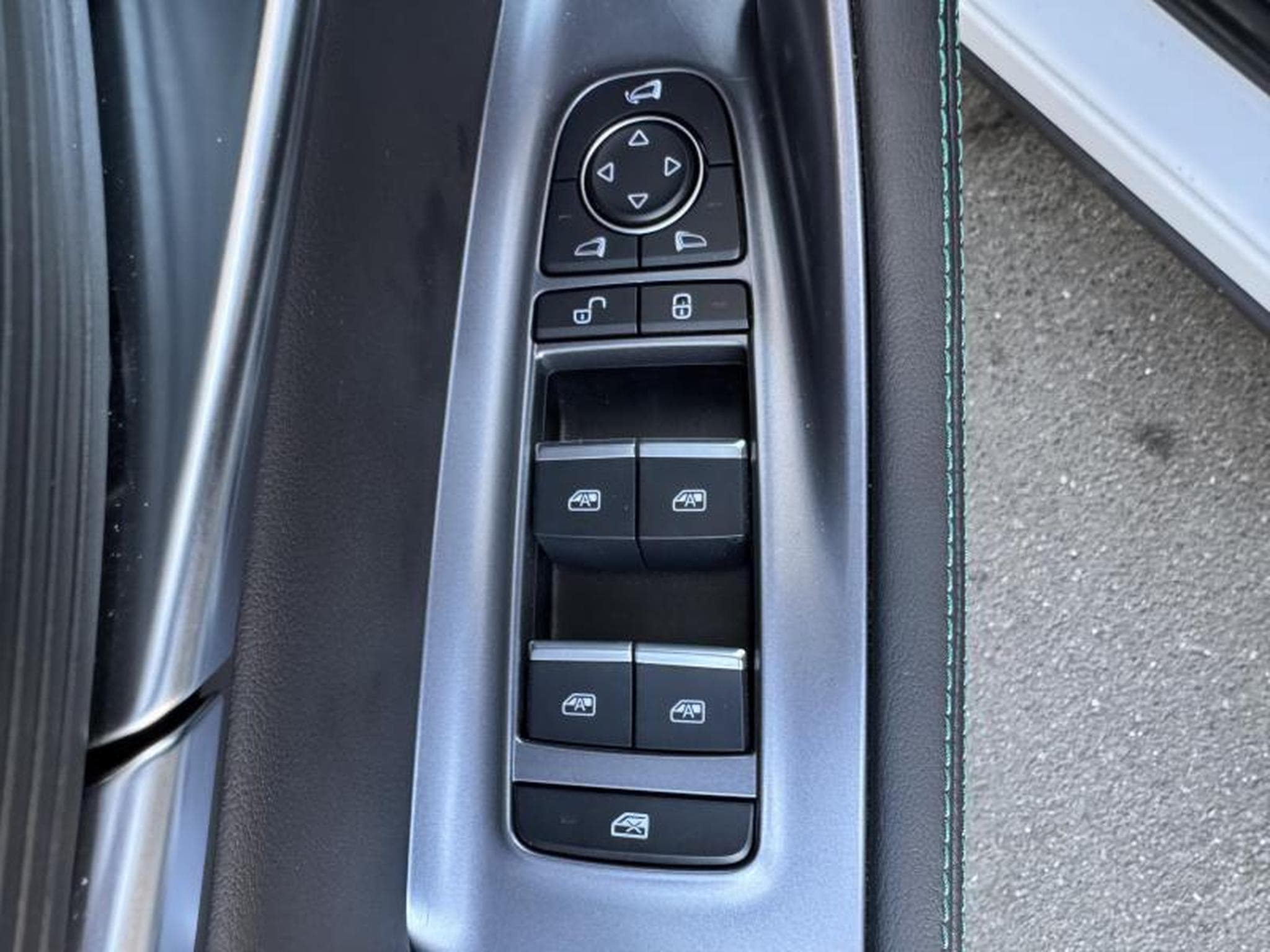BYD SEAL U DESIGN (2024) - Photo 16
