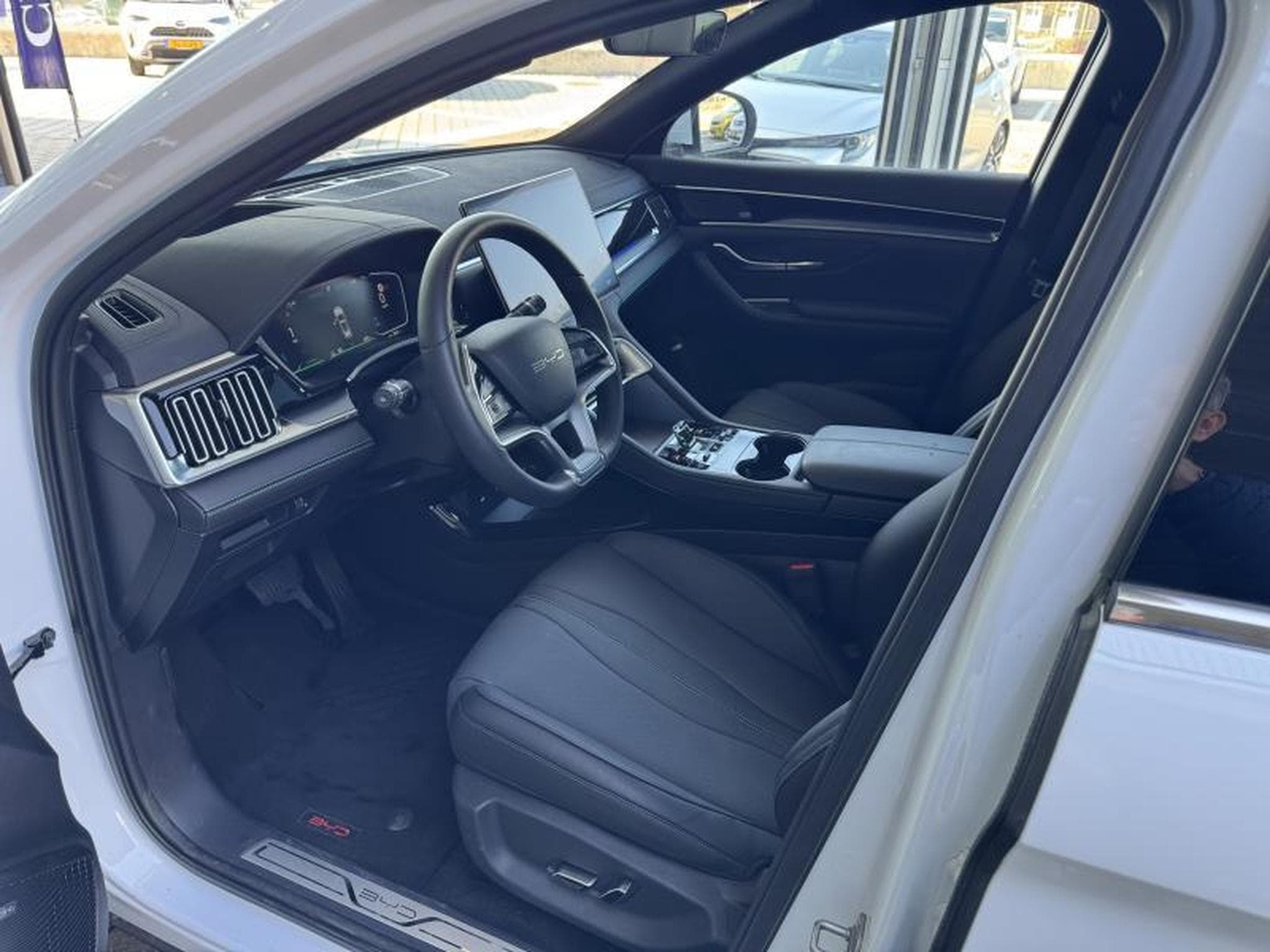 BYD SEAL U DESIGN (2024) - Foto 2