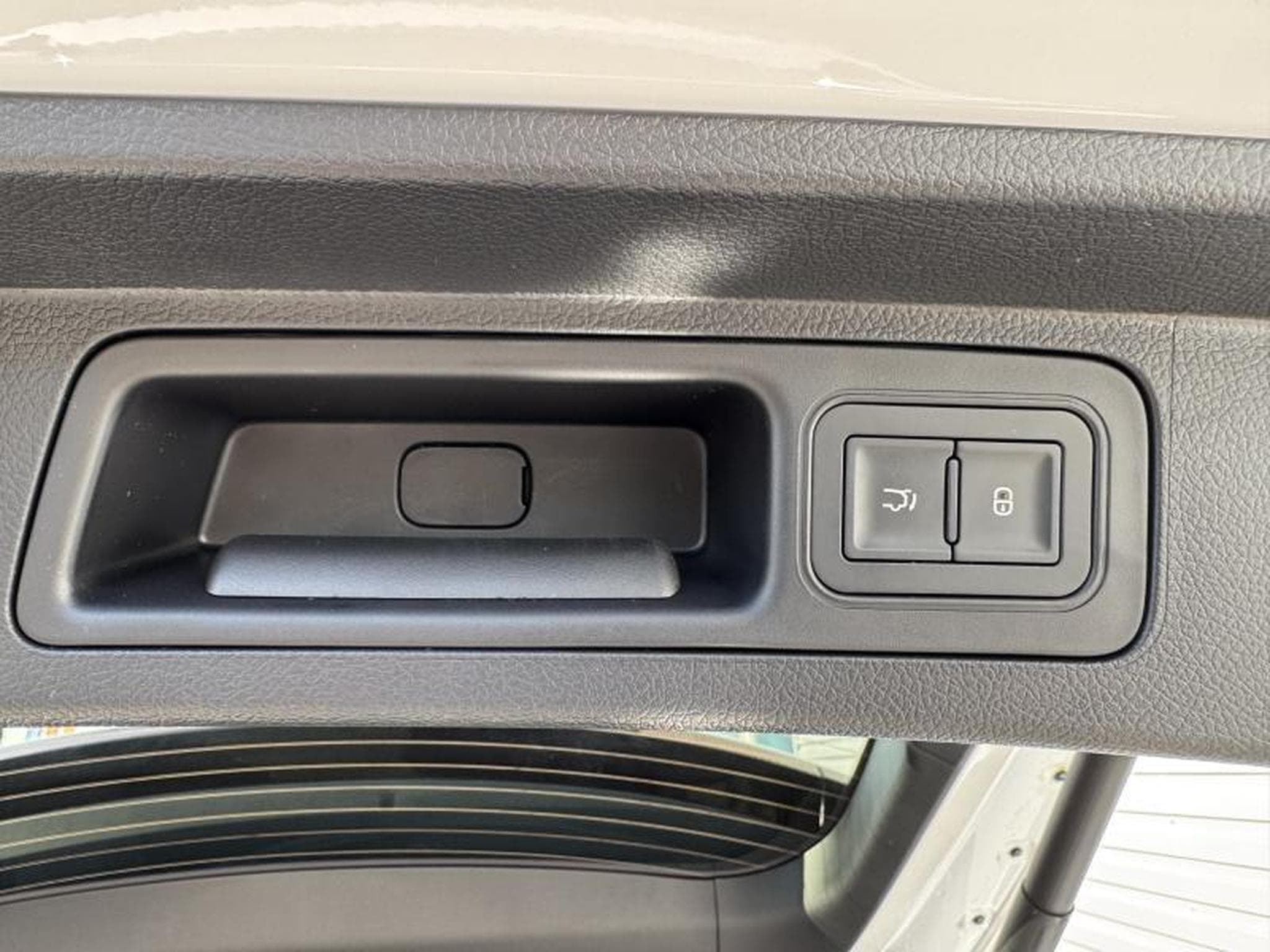 BYD SEAL U DESIGN (2024) - Photo 21