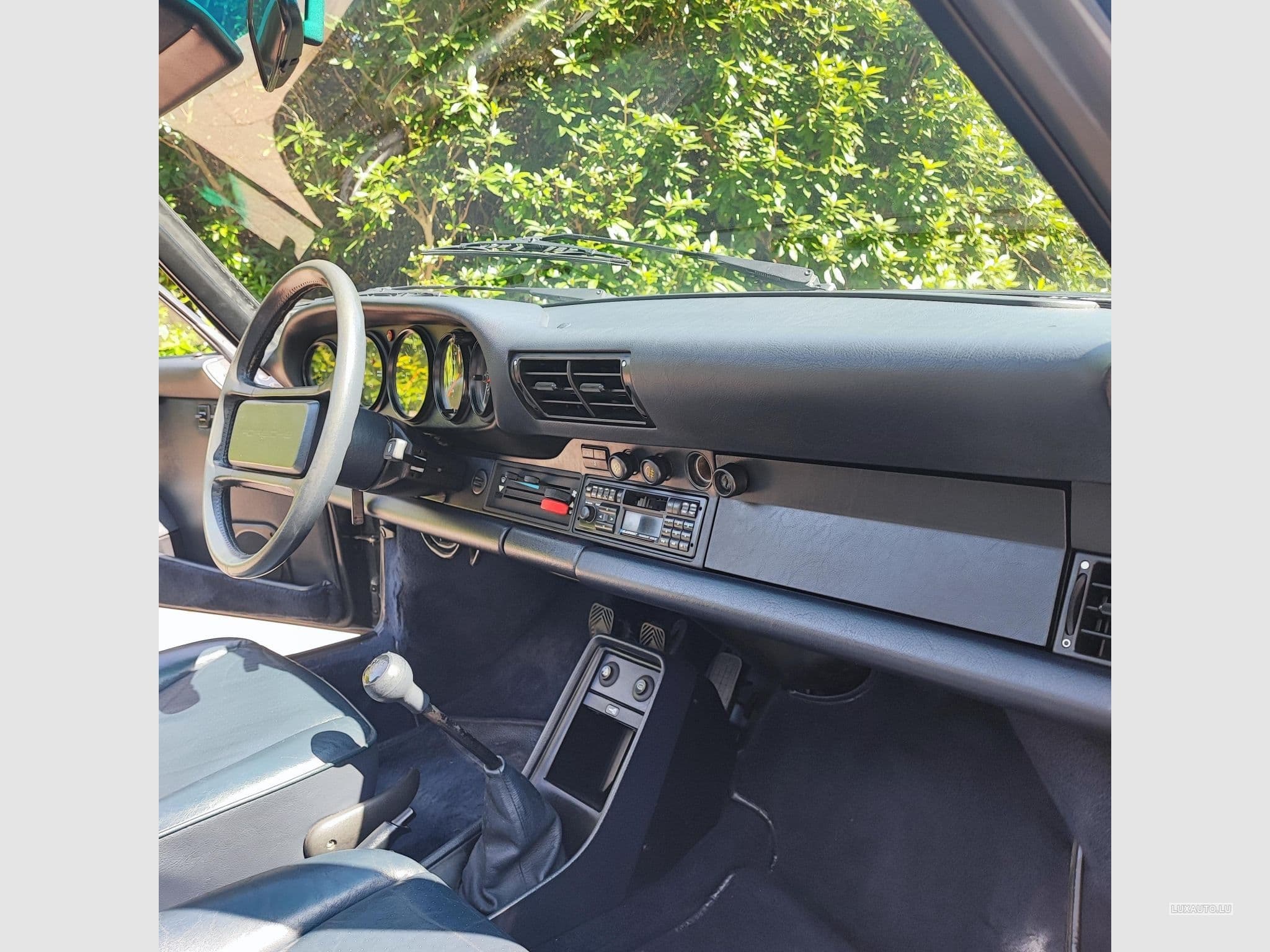 Porsche 911 Carrera 3,2L Cabrio (1987) - Photo 11