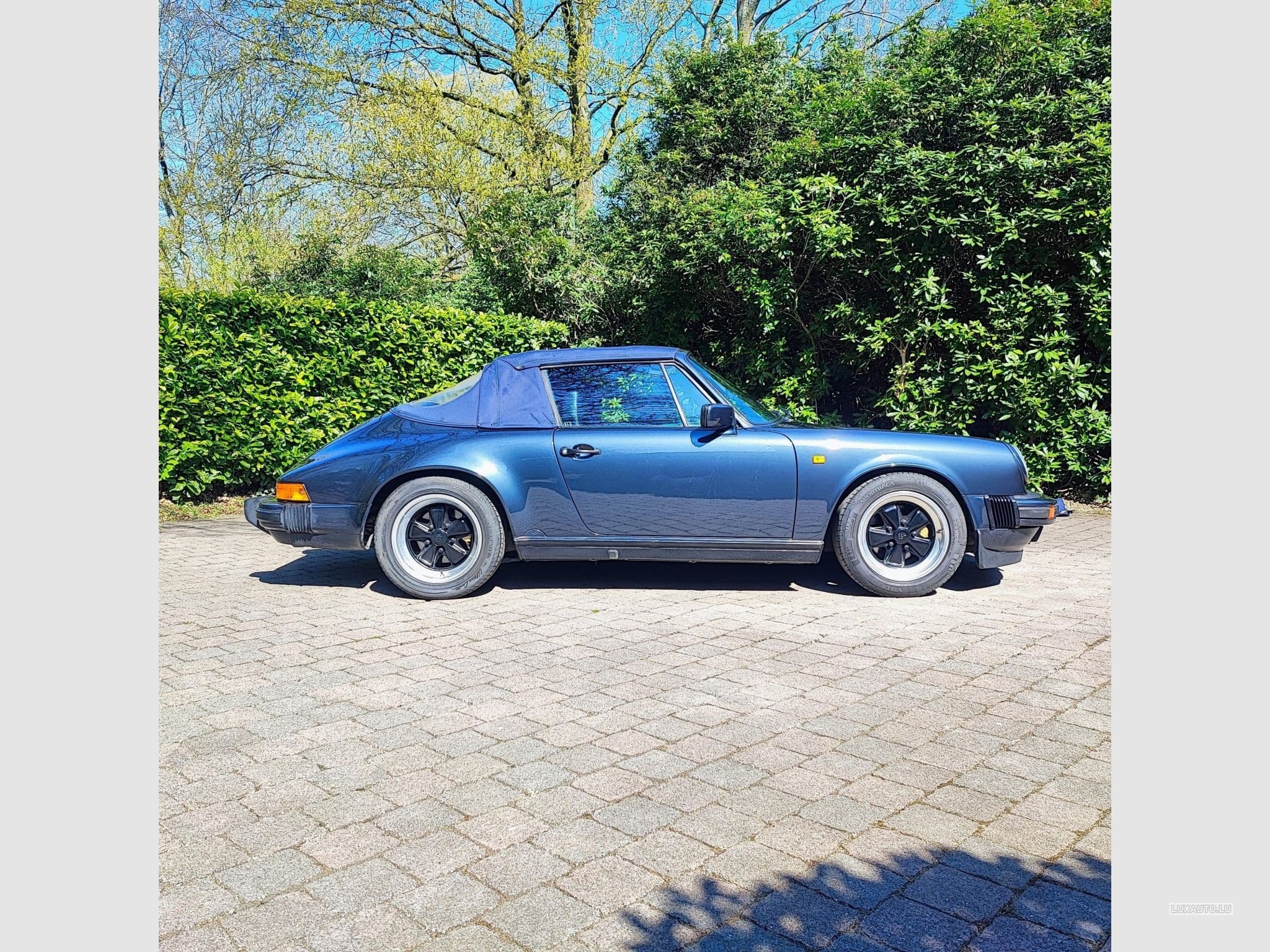 Porsche 911 Carrera 3,2L Cabrio (1987) - Photo 2