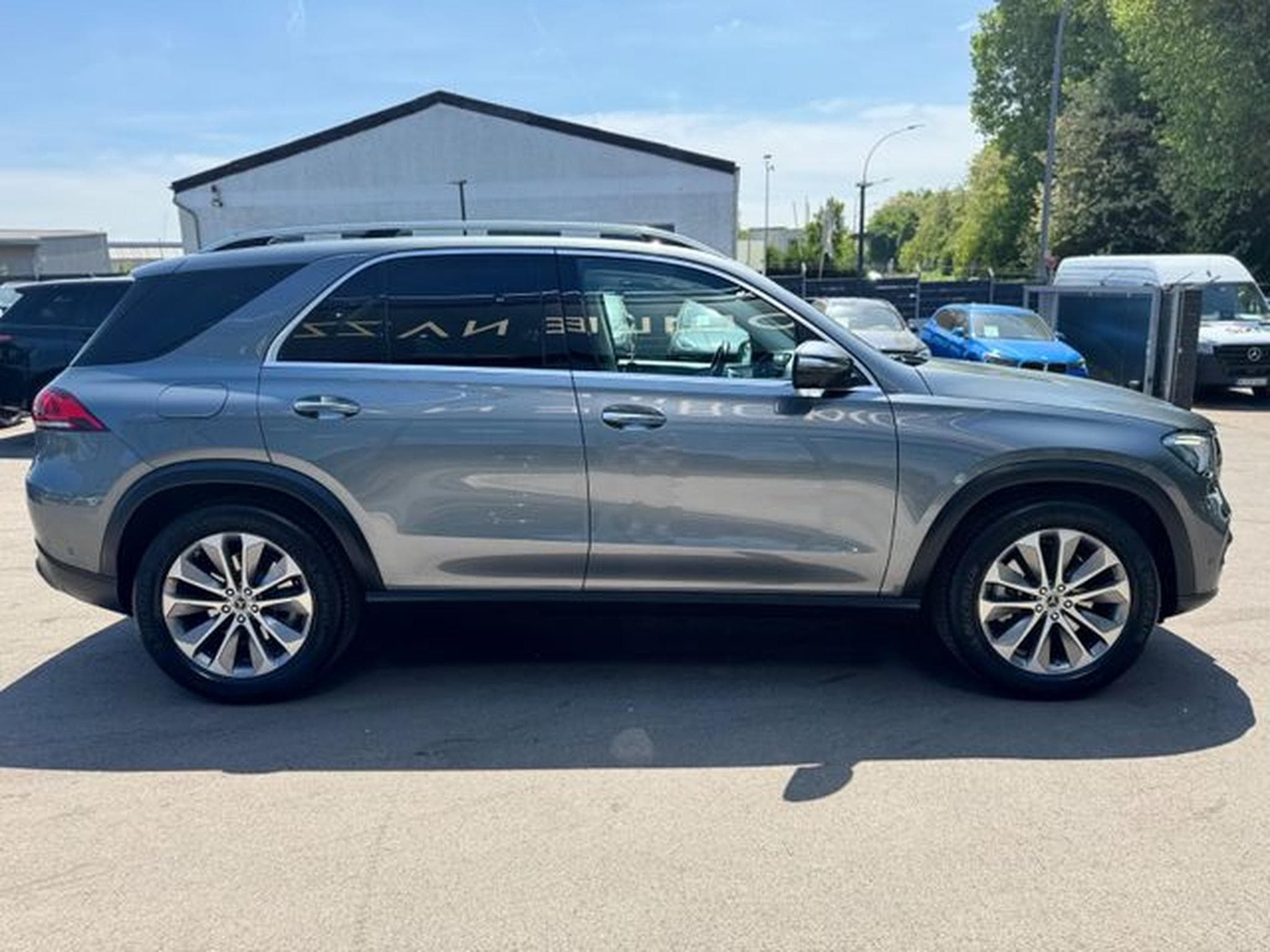 Mercedes GLE 350 GLE 350e*WIDESCREEN*EXCLUSIVE-PACK*PANO*BURMEST (2023) - Foto 12