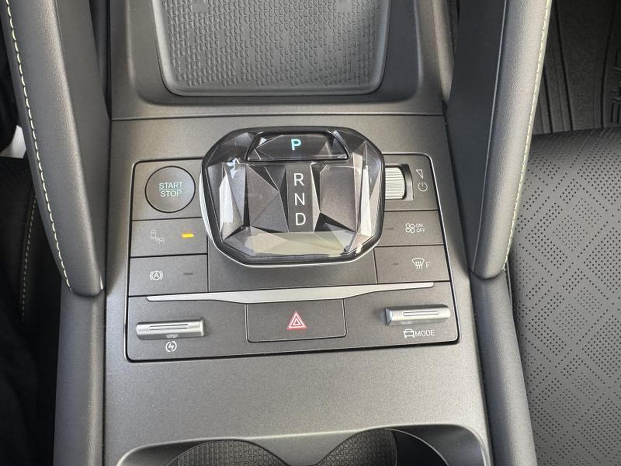 BYD ATTO 2 ACTIVE (2025) - Foto 13