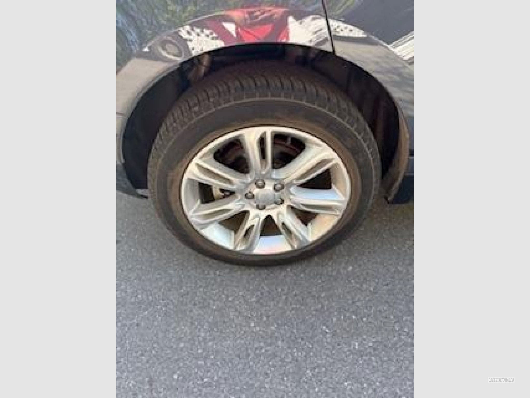 Land-Rover Range Rover Velar (2024) - Foto 7