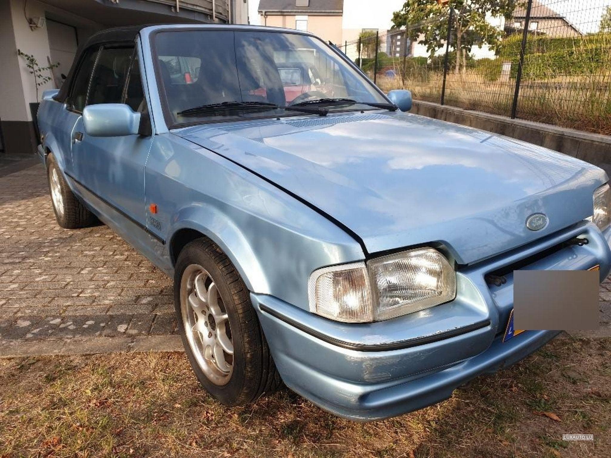 Ford Escort 1.6 XR3i (1990) - Photo 3