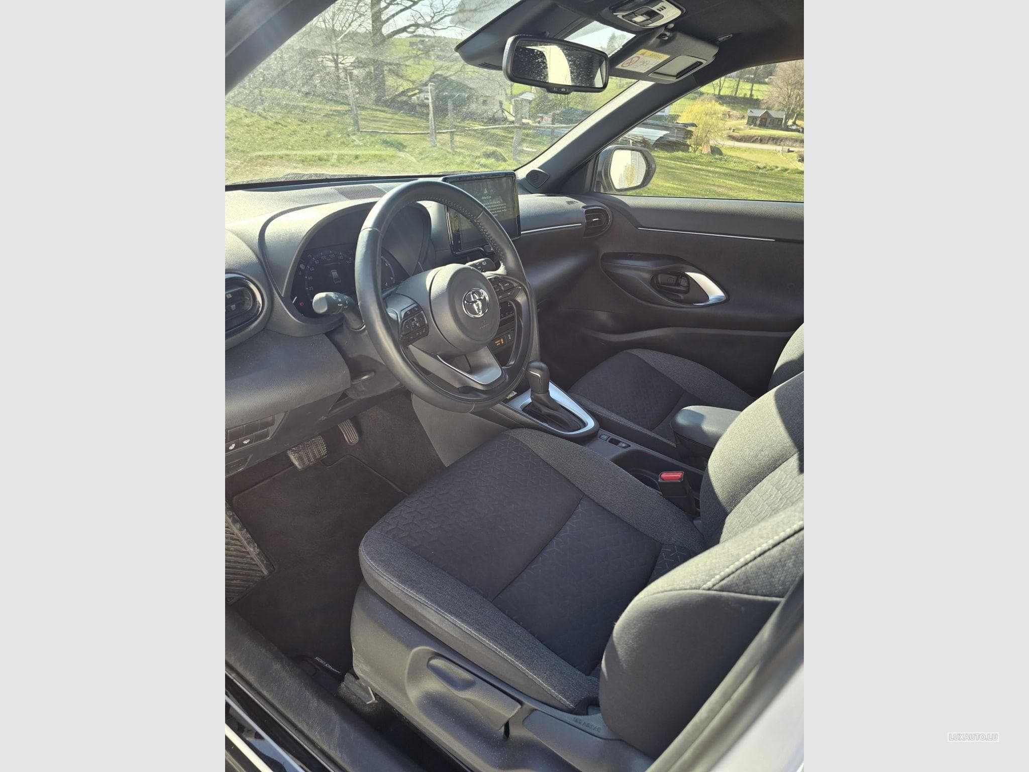 Toyota Yaris Cross Dynamic Plus LHD (2023) - Photo 3