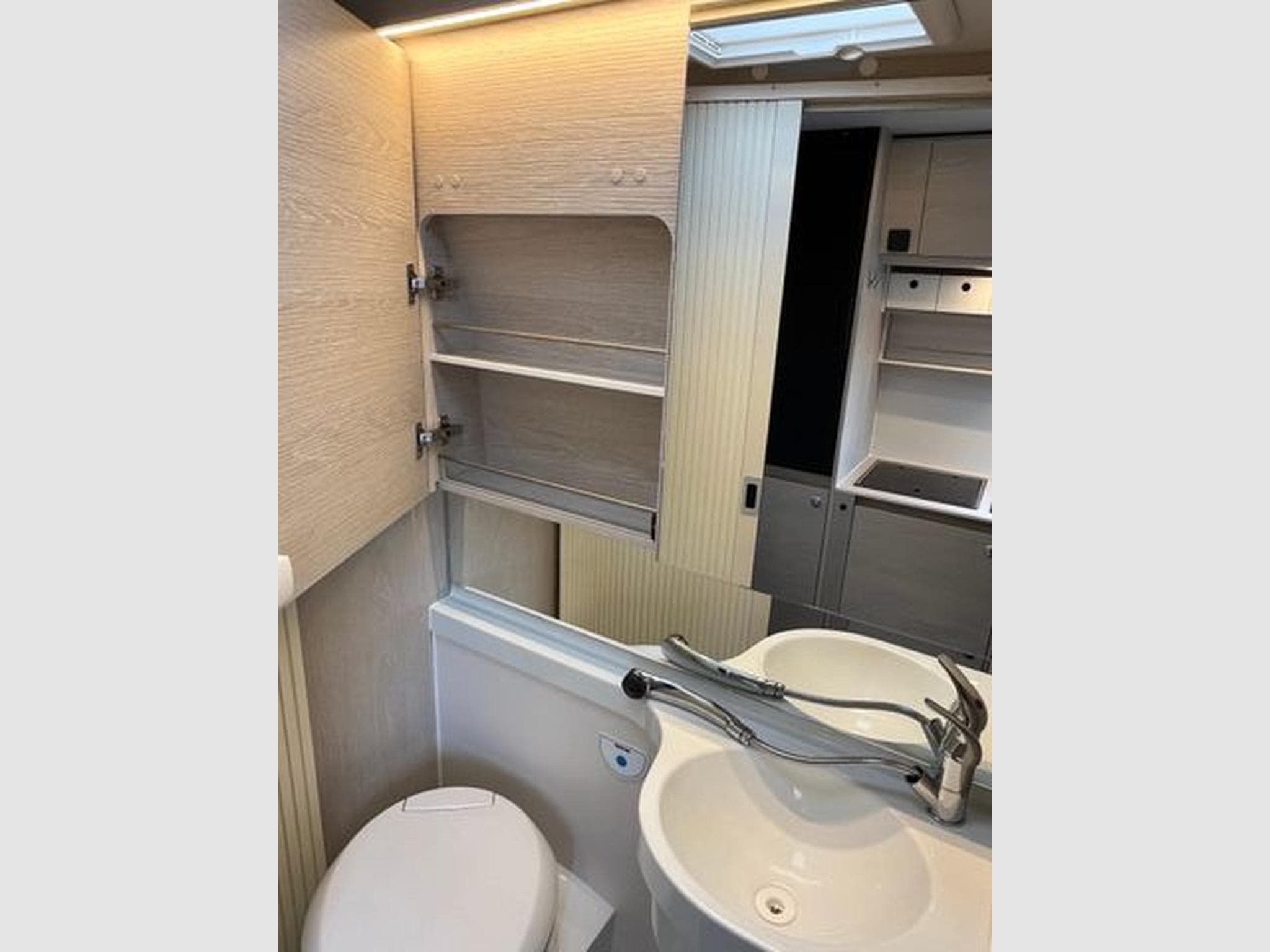 Tourne Mobile Cruise 6.0m, 2.2 BlueHDI 140, Automatik (2023) - Photo 13