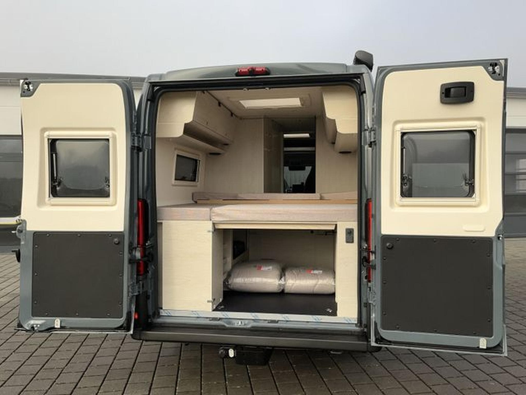 Tourne Mobile Cruise 6.4m, 2.2 BlueHDI 180, Automatik (2023) - Foto 6