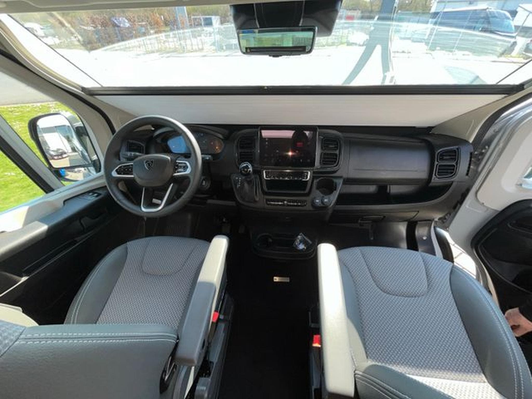 Tourne Mobile SELECT 6.0m, 2.2 BlueHDI 180, Automatik (2023) - Photo 15