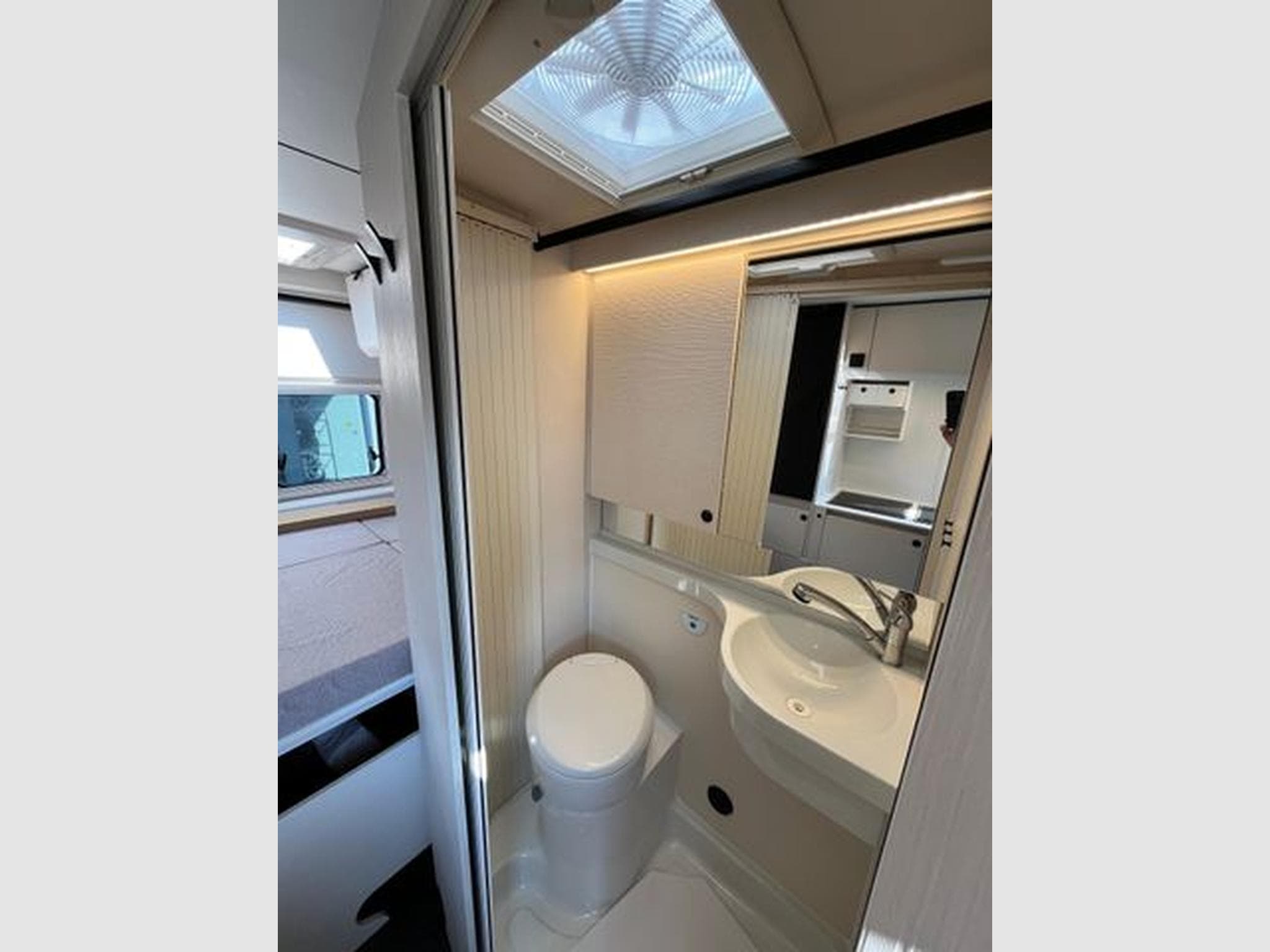 Tourne Mobile SELECT 6.0m, 2.2 BlueHDI 180, Automatik (2023) - Photo 9