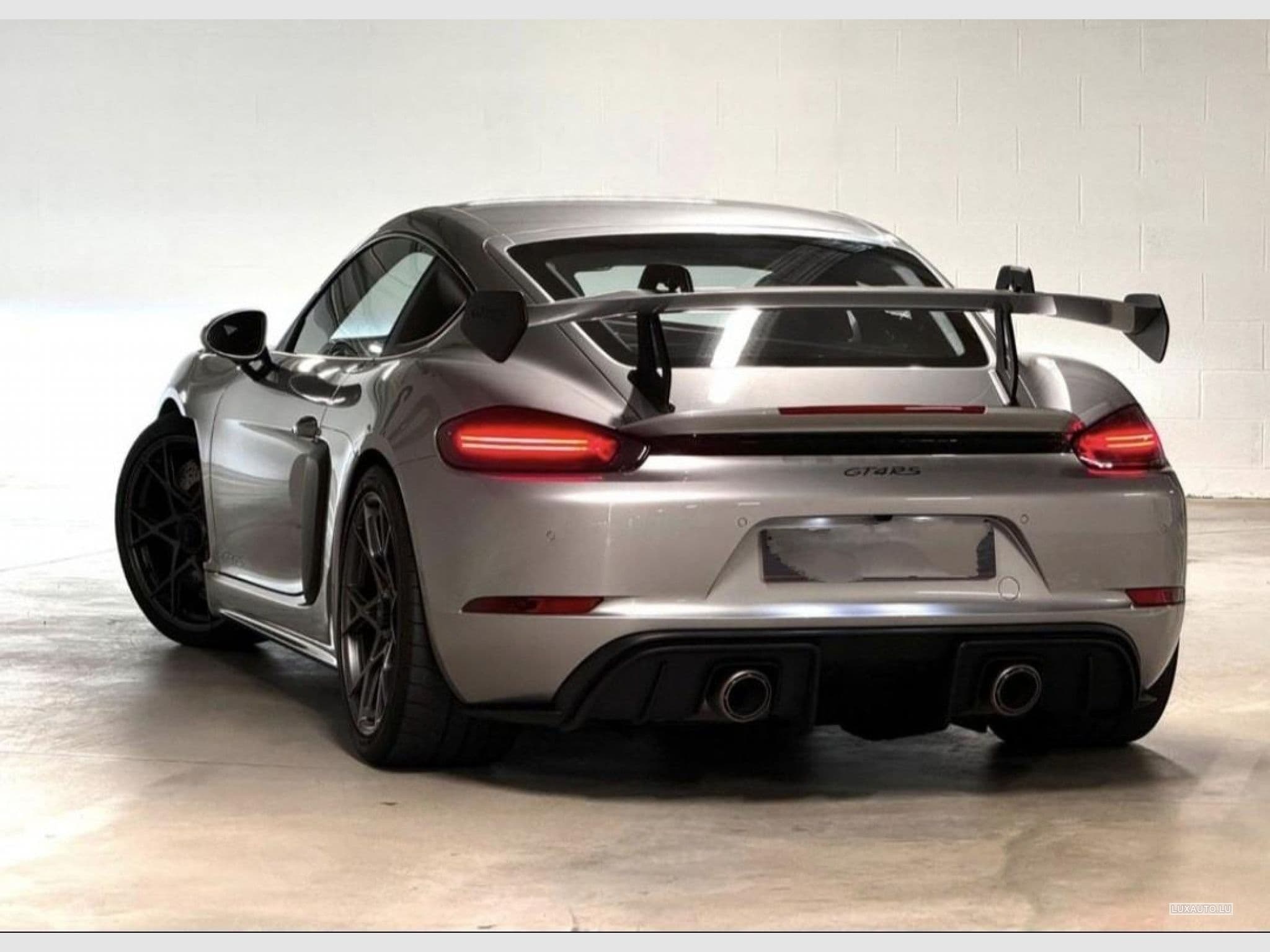 Porsche Cayman Gt4rs (2023) - Photo 5