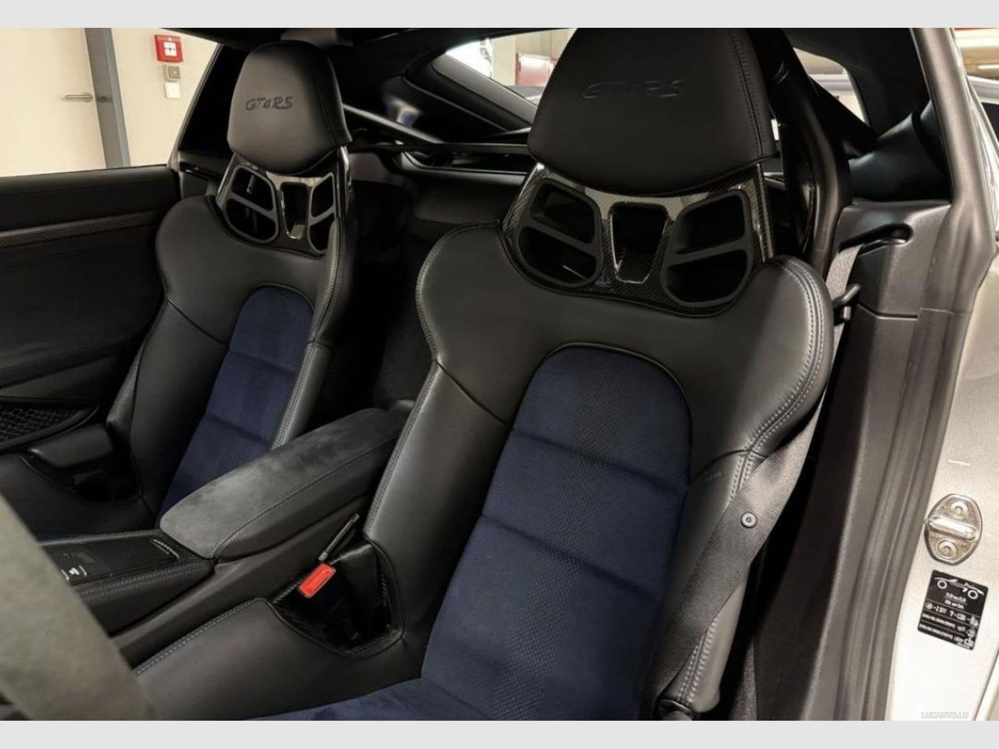 Porsche Cayman Gt4rs (2023) - Photo 6