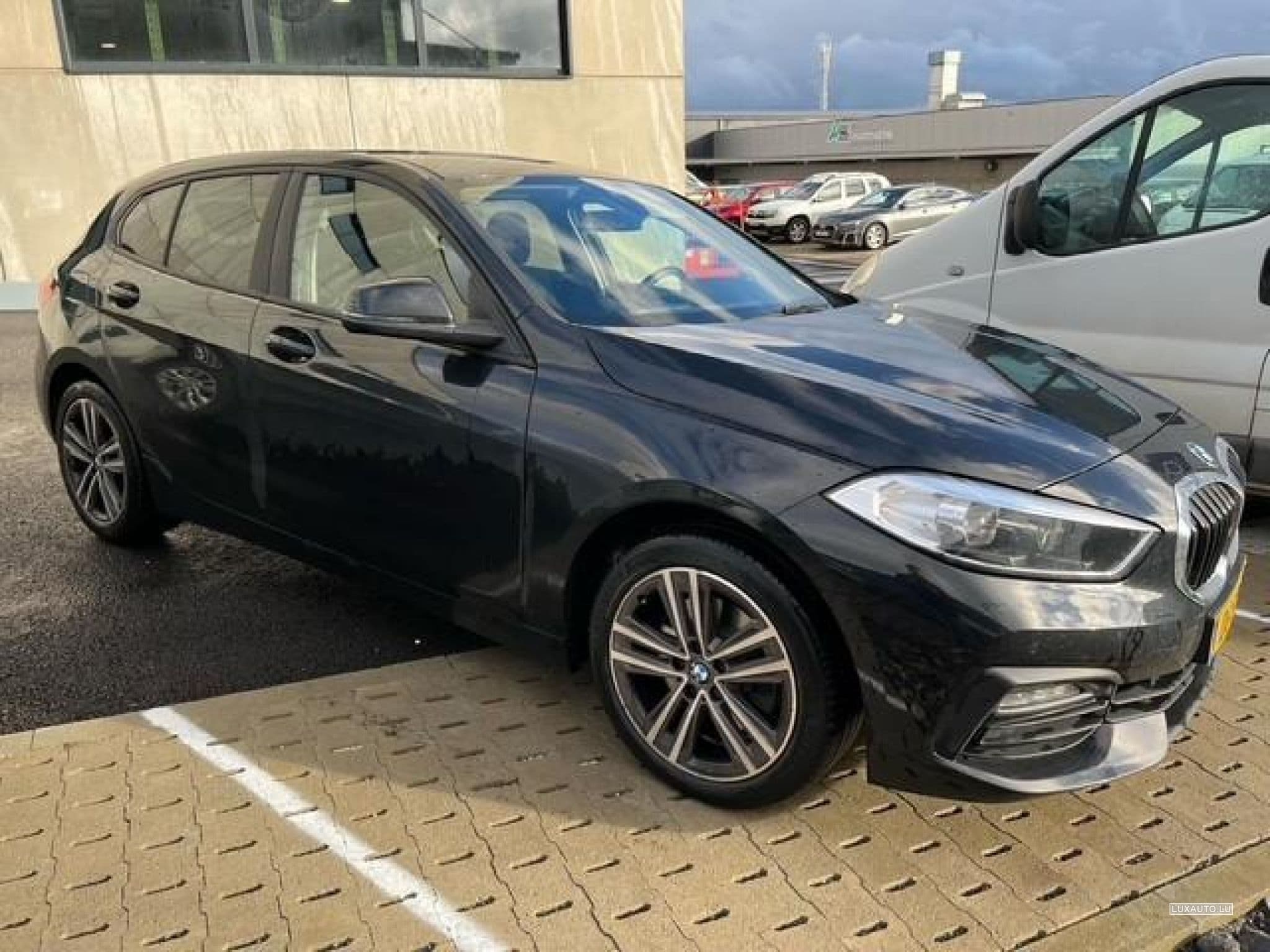 BMW 118 Série Advantage (2020) - Photo 1