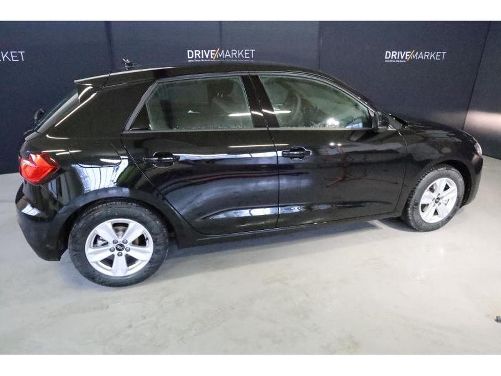 Audi A1 Sportback S Line (2024) - Photo 3