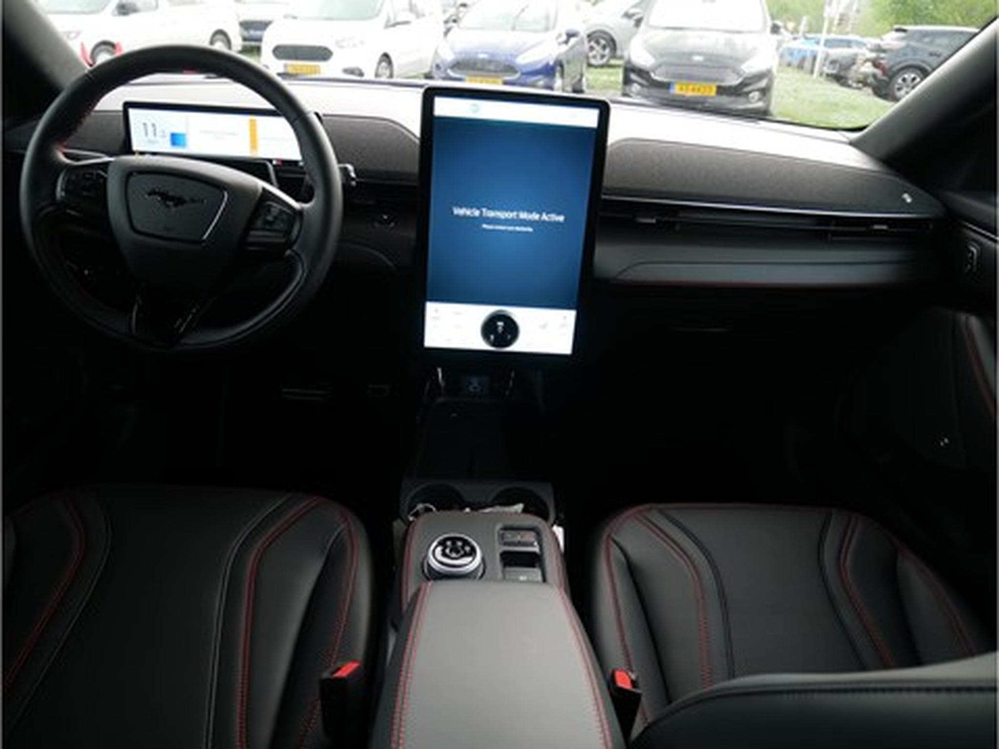 Ford Mustang Mach-E Premium AWD 99kWh Extended Range 351ch/258kW - A1 (2025) - Foto 4