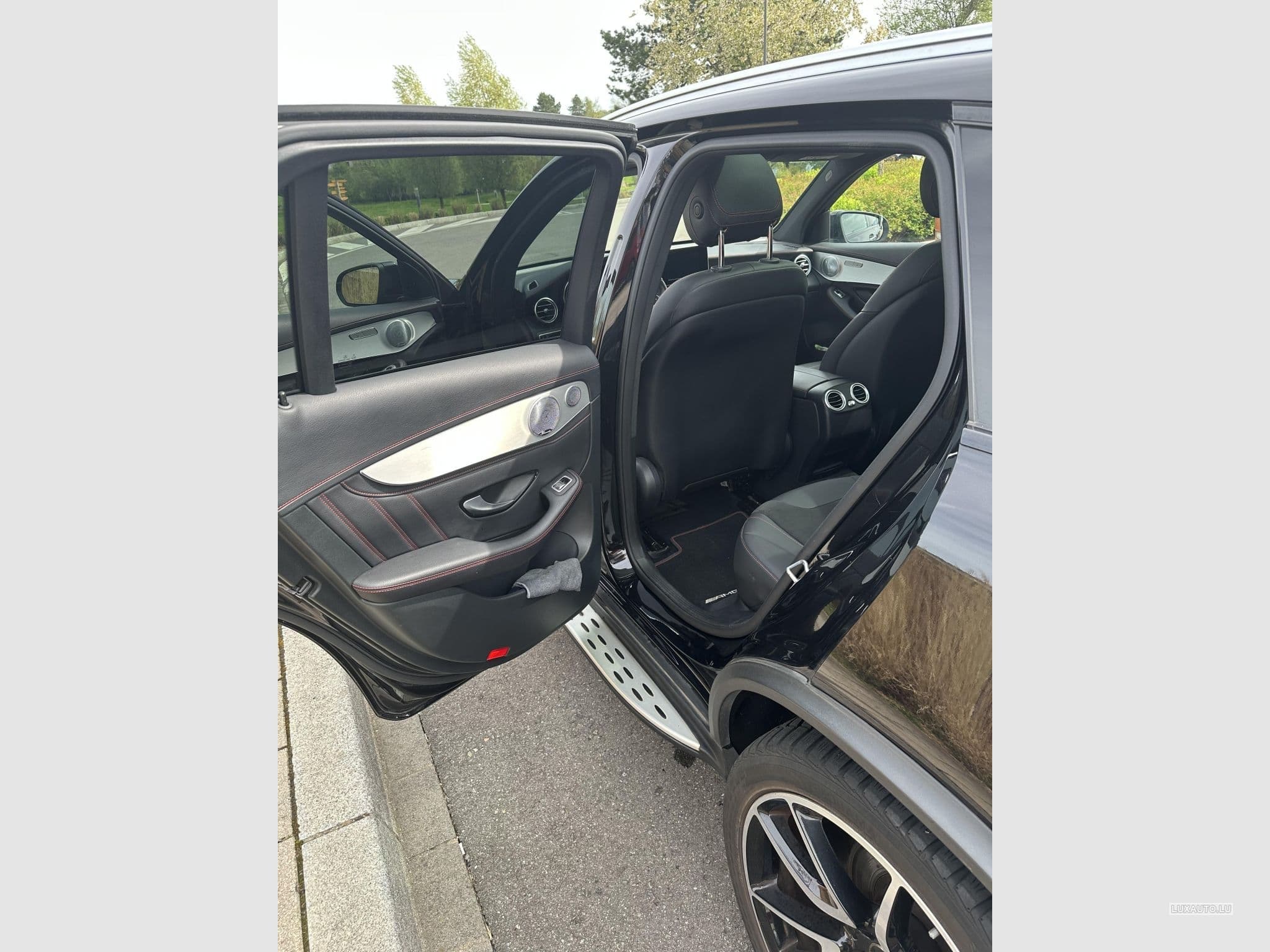 Mercedes GLC 43 AMG (2018) - Photo 11