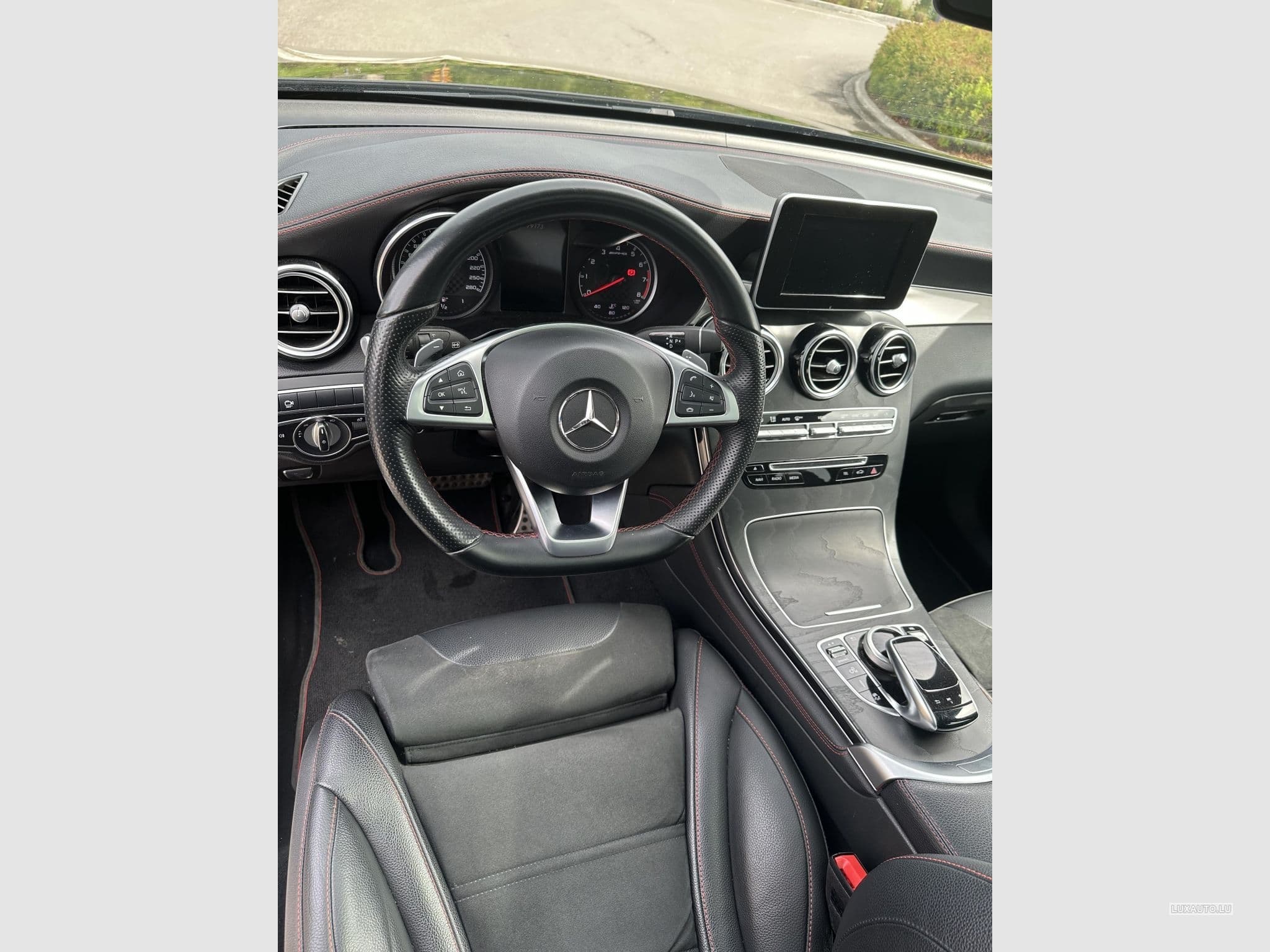 Mercedes GLC 43 AMG (2018) - Photo 8