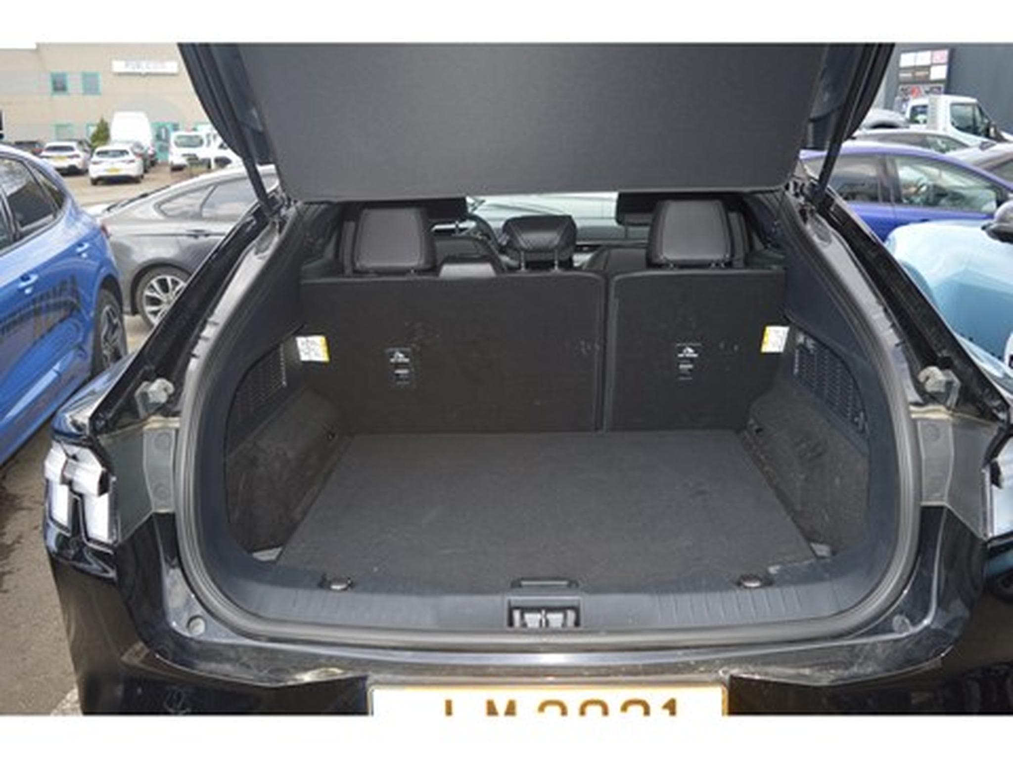 Ford Mustang Mach-E Base 72kWh Standard Range LFP 269ch/198kW - A1 GAR 01/2029 (2024) - Photo 3