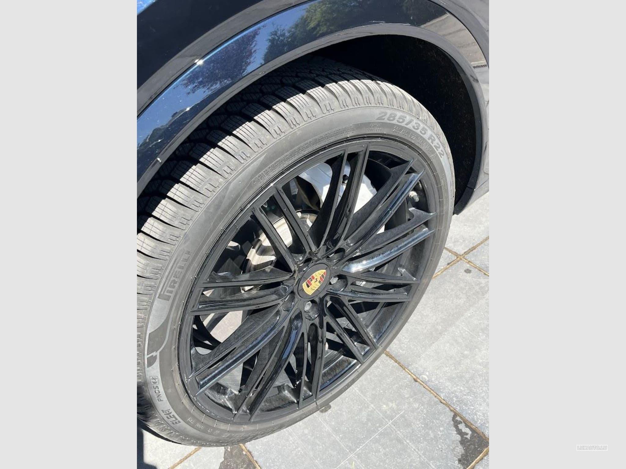 Porsche Cayenne Turbo Sport (2020) - Photo 6