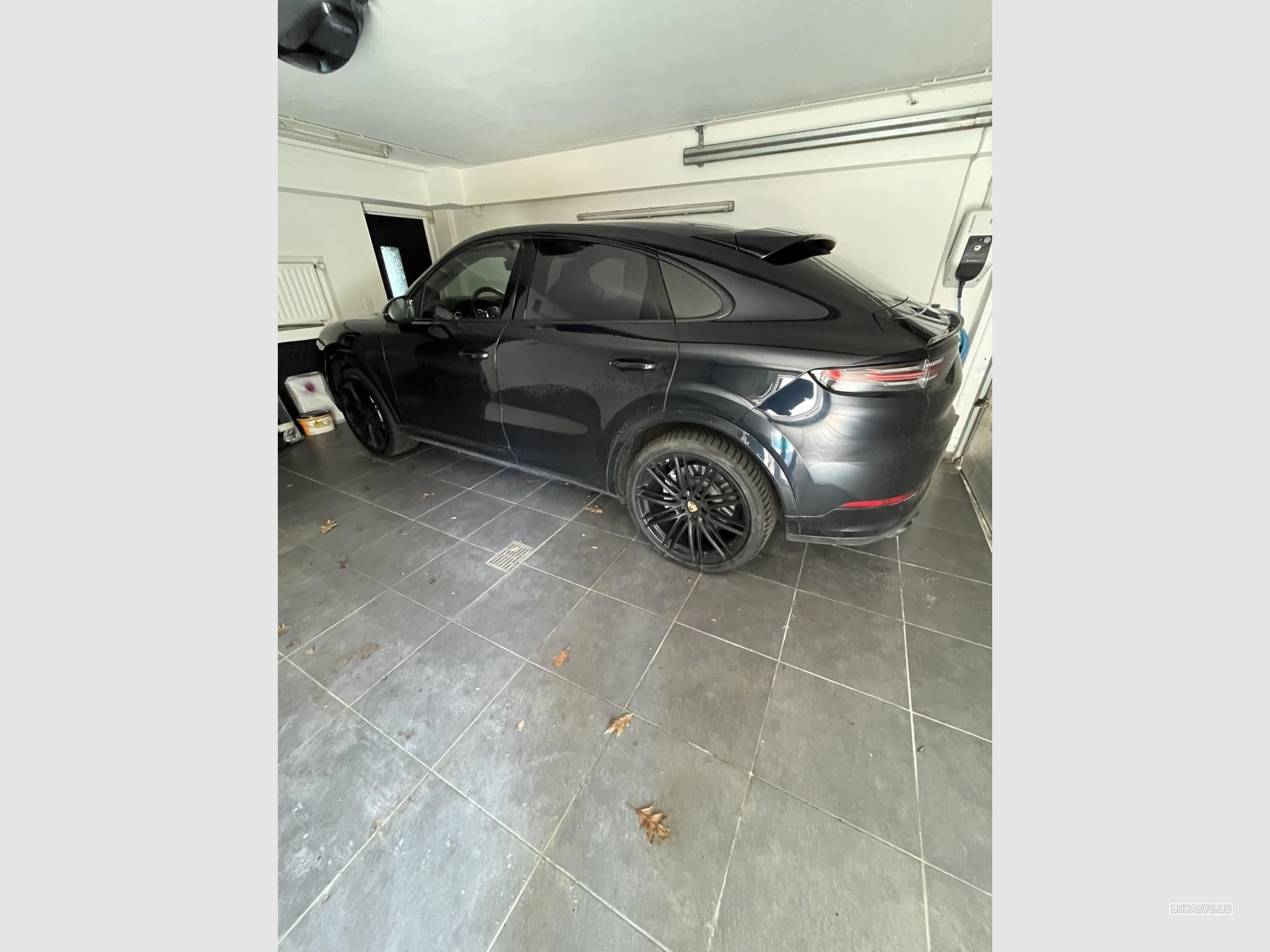 Porsche Cayenne Turbo Sport (2020) - Photo 8