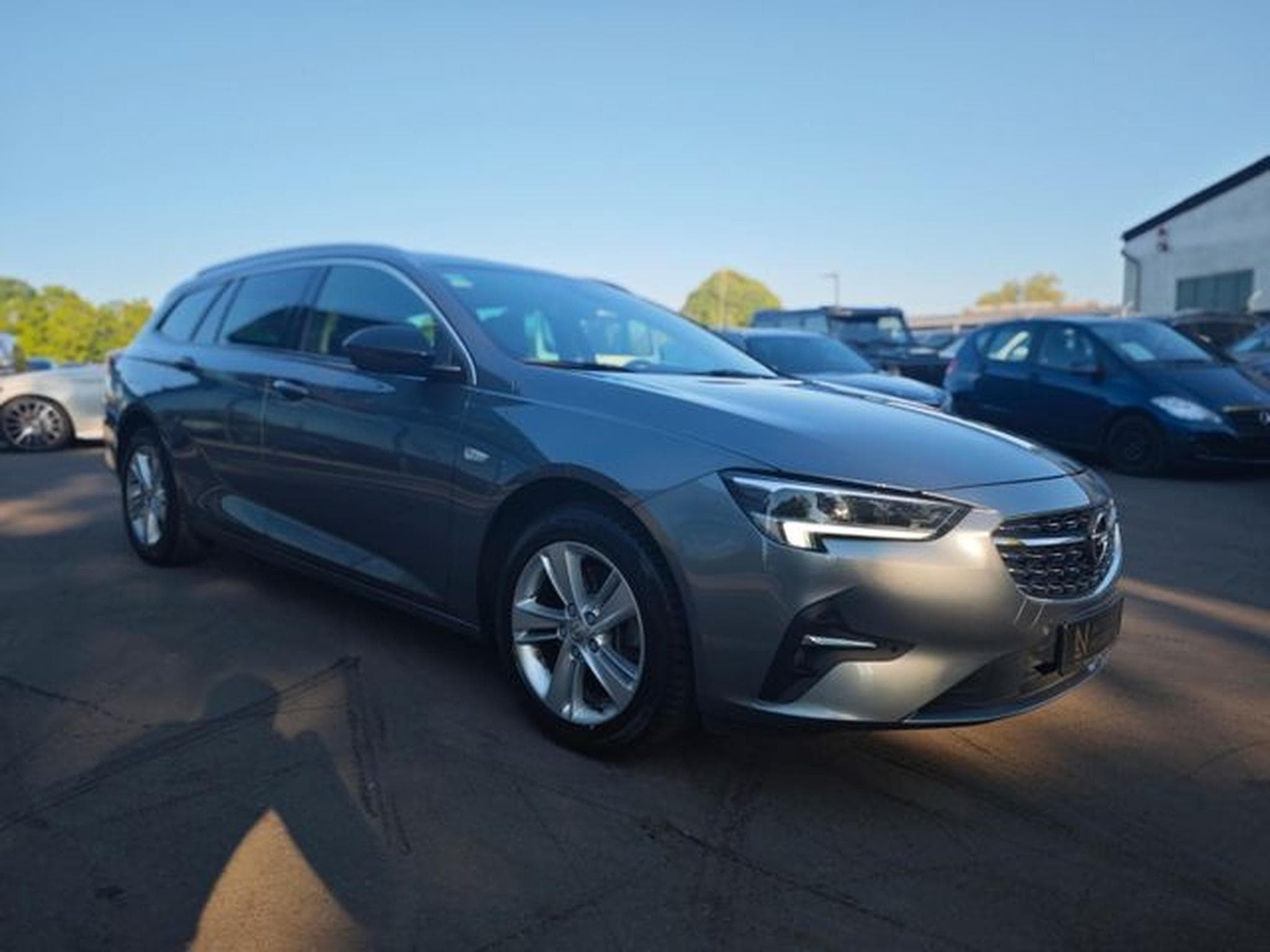 Opel Insignia INSIGNIA 2.0 CDTI*LED*APPLE CAR*FACELIFT*AHK* (2020) - Photo 5