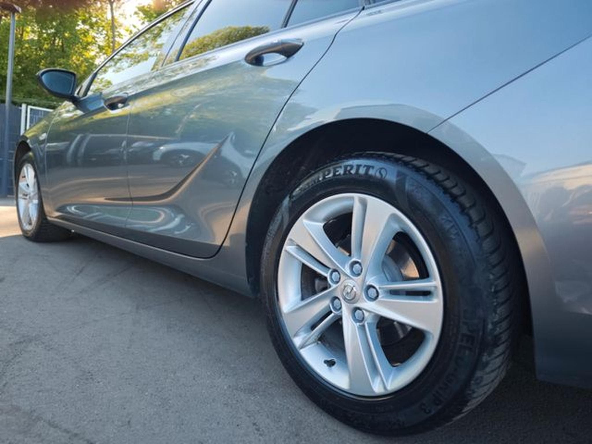 Opel Insignia INSIGNIA 2.0 CDTI*LED*APPLE CAR*FACELIFT*AHK* (2020) - Photo 9