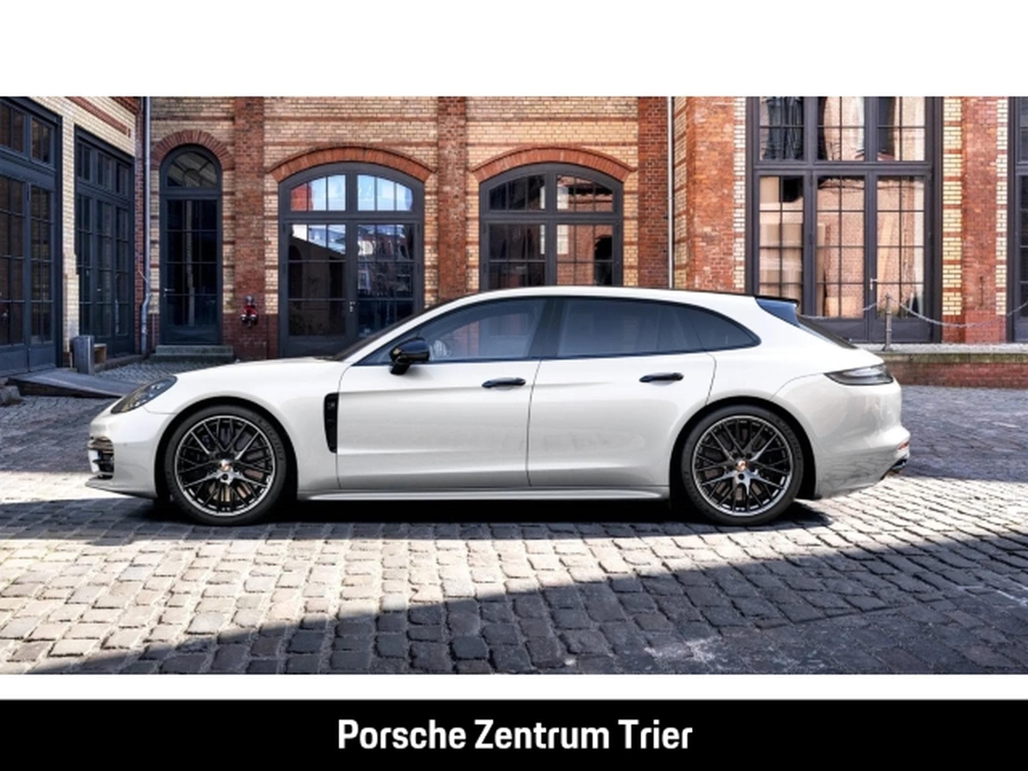 Porsche Panamera S Sport Turismo Panoramadach LED (2023) - Photo 2