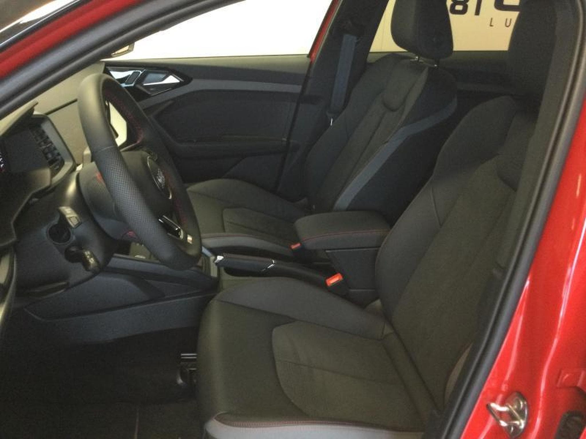 Audi A1 Sportback S line (2025) - Foto 9