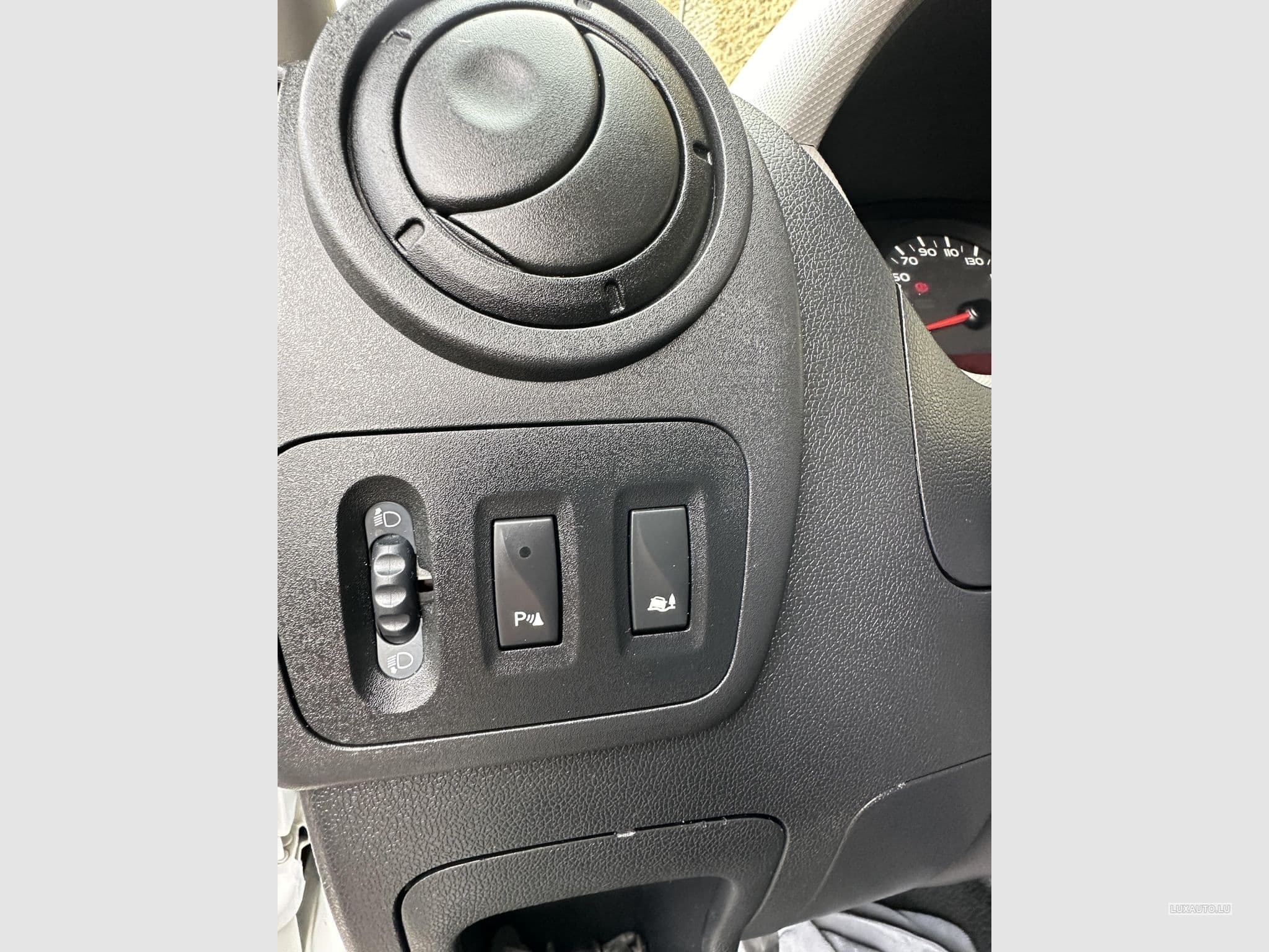 Renault Master (2016) - Photo 9