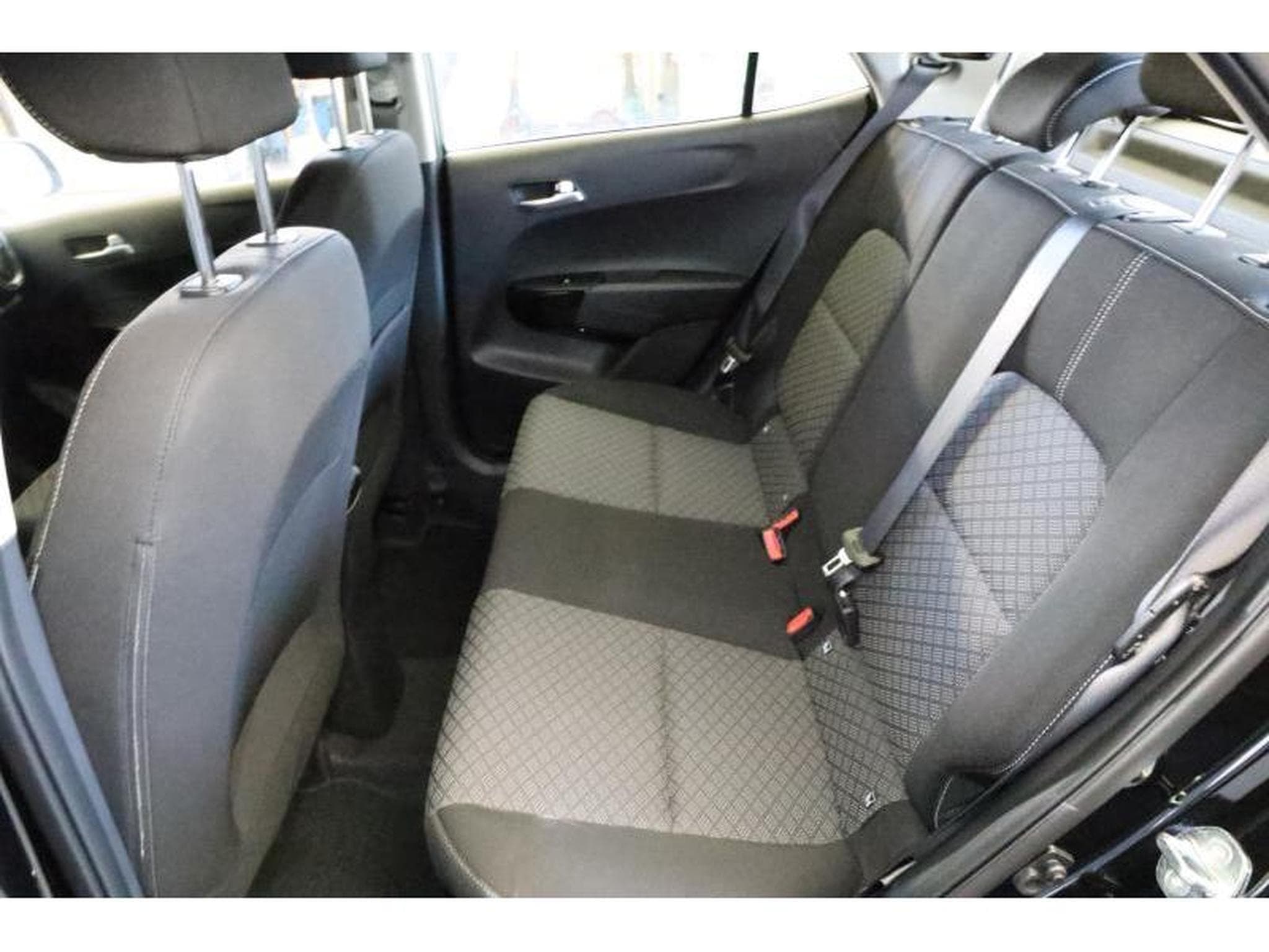 Kia Picanto Pulse (2025) - Photo 9