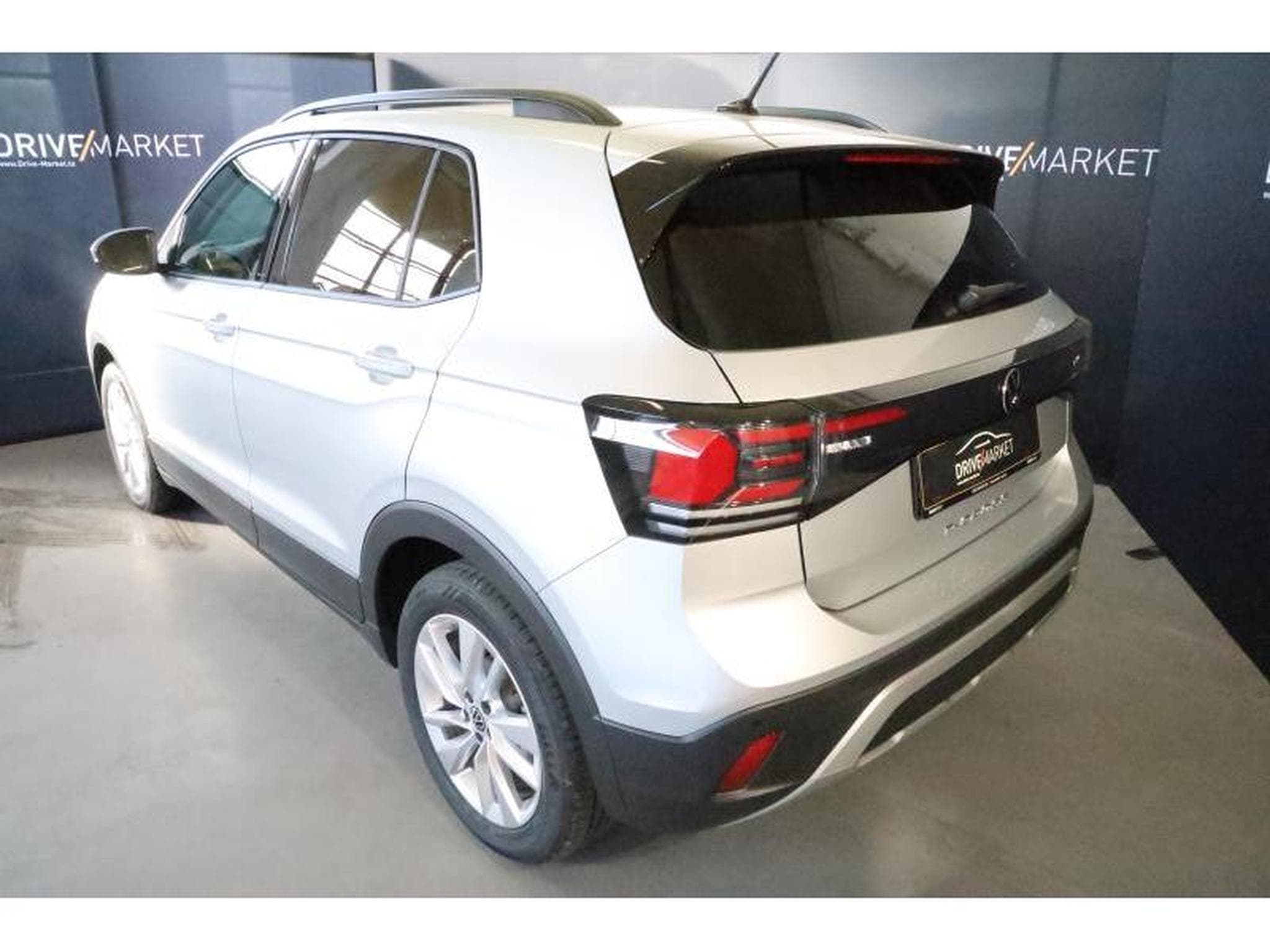 VW T-Cross Life (2025) - Foto 17