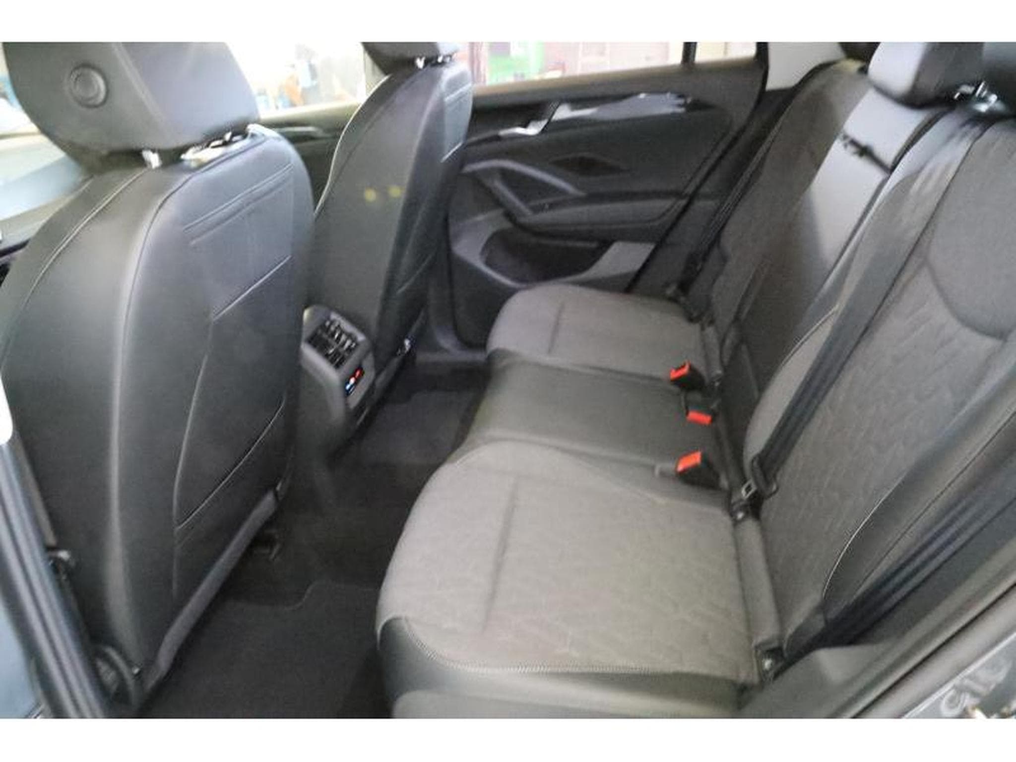 VW Tiguan Life (2025) - Photo 12